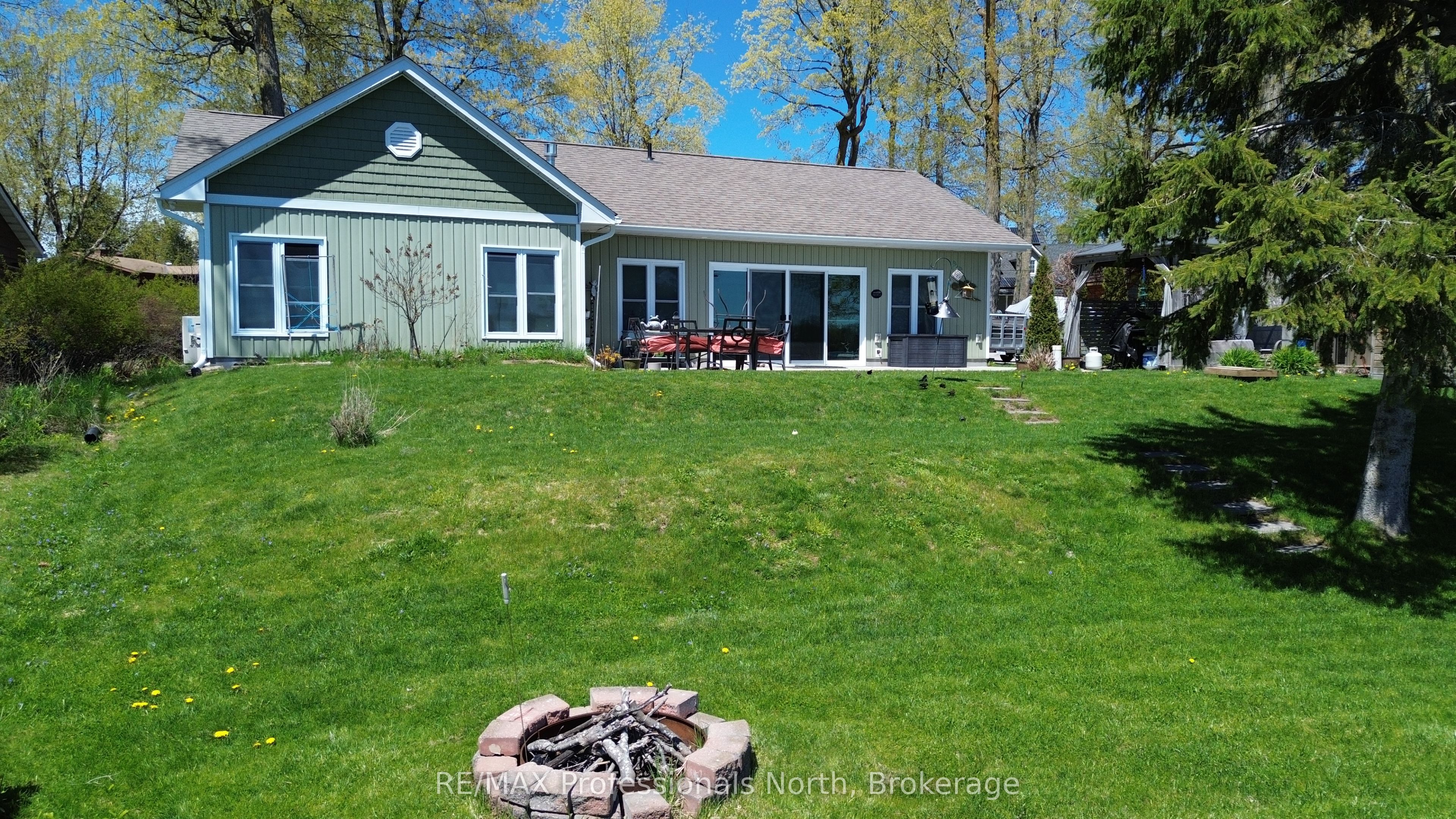563 Dalhaven Road Property Photo 5