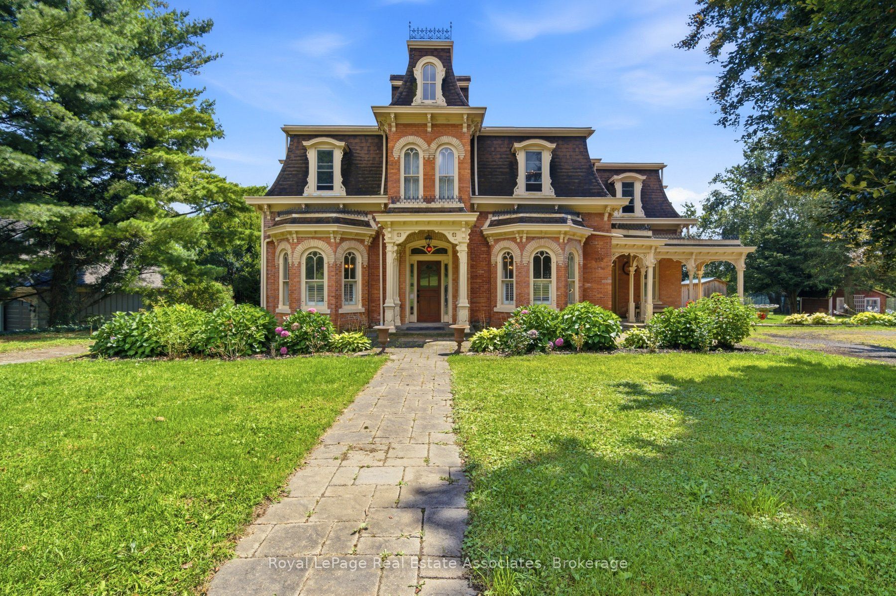 398 Canboro Road Property Photo 1