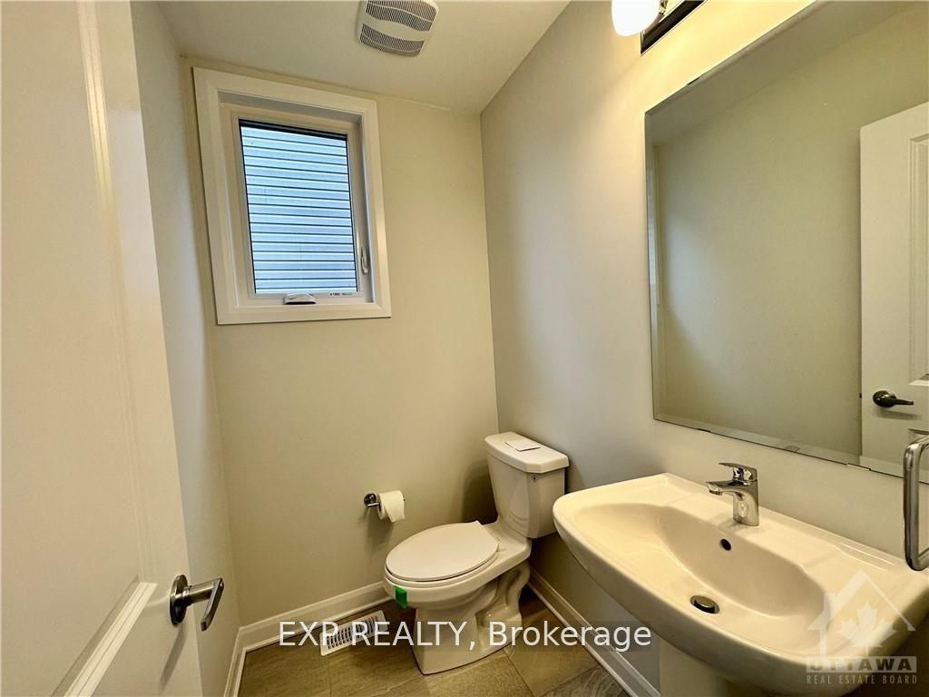 637 Hamsa Street Property Photo 4