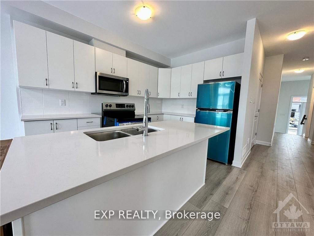 637 Hamsa Street Property Photo 8