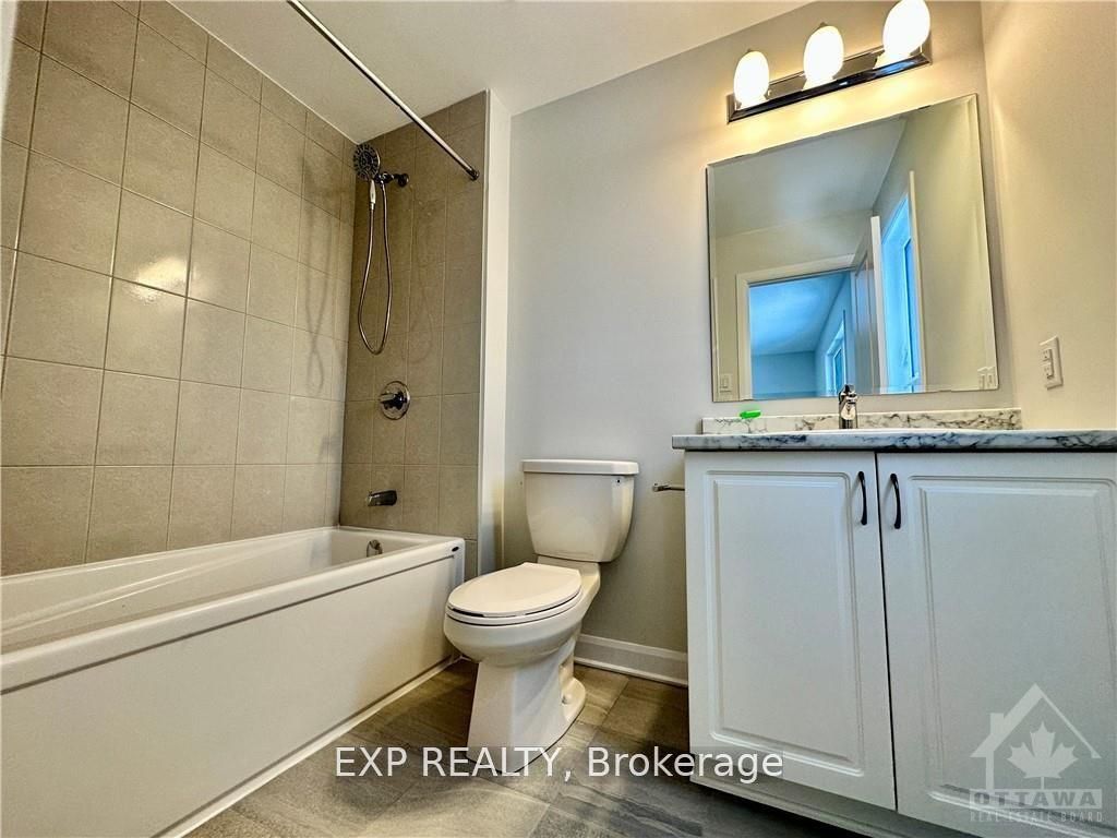 637 Hamsa Street Property Photo 20
