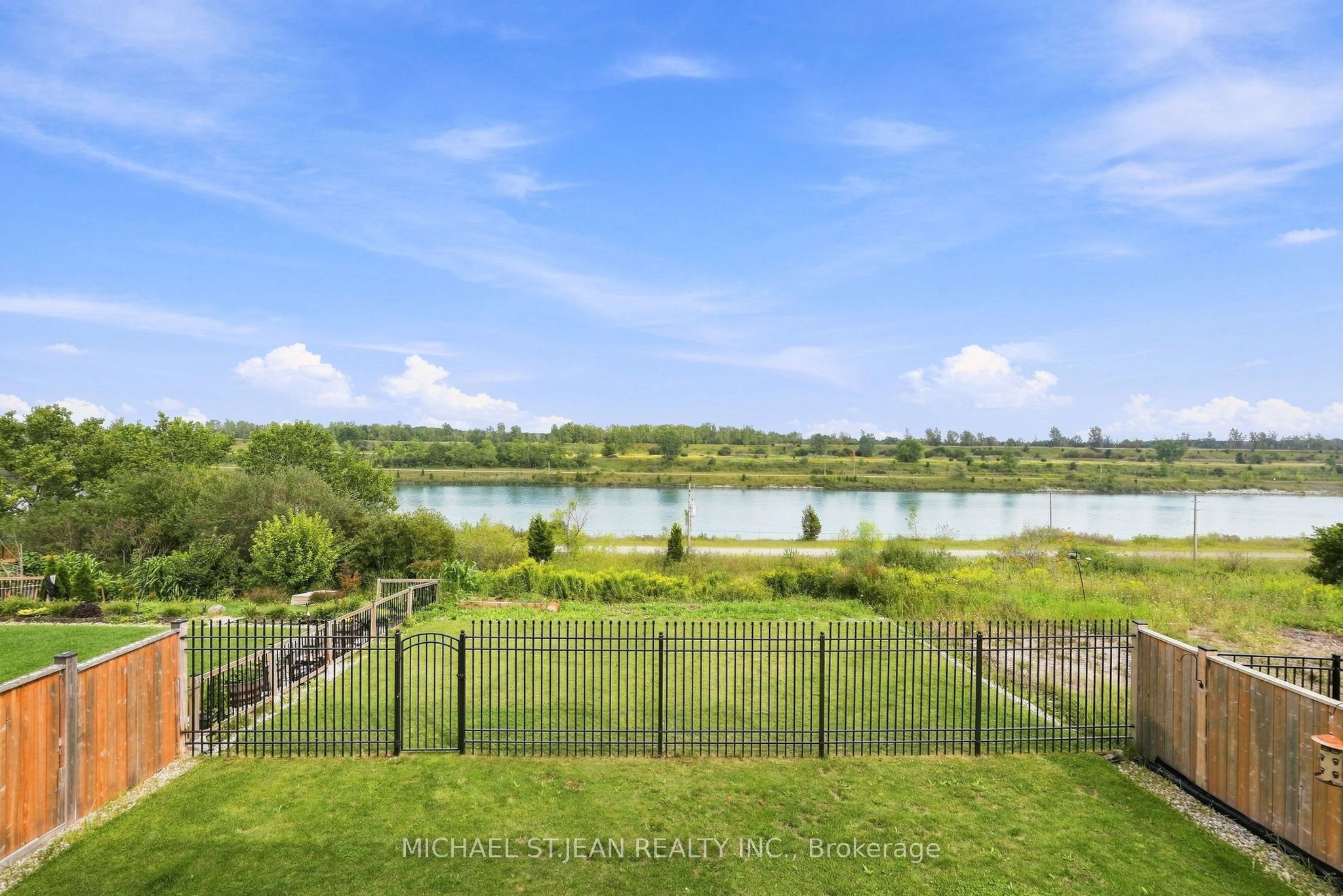 286 Shoreview Drive Property Photo 22