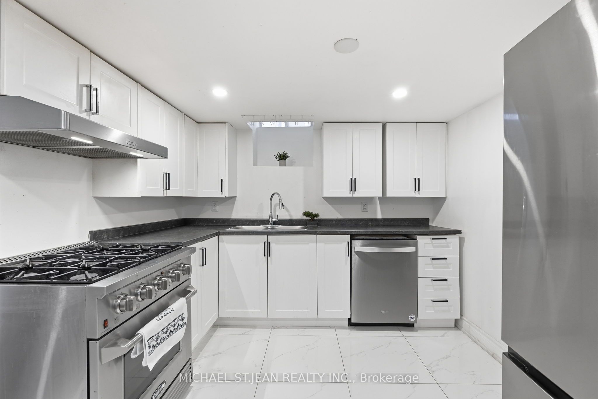 286 Shoreview Drive Property Photo 42