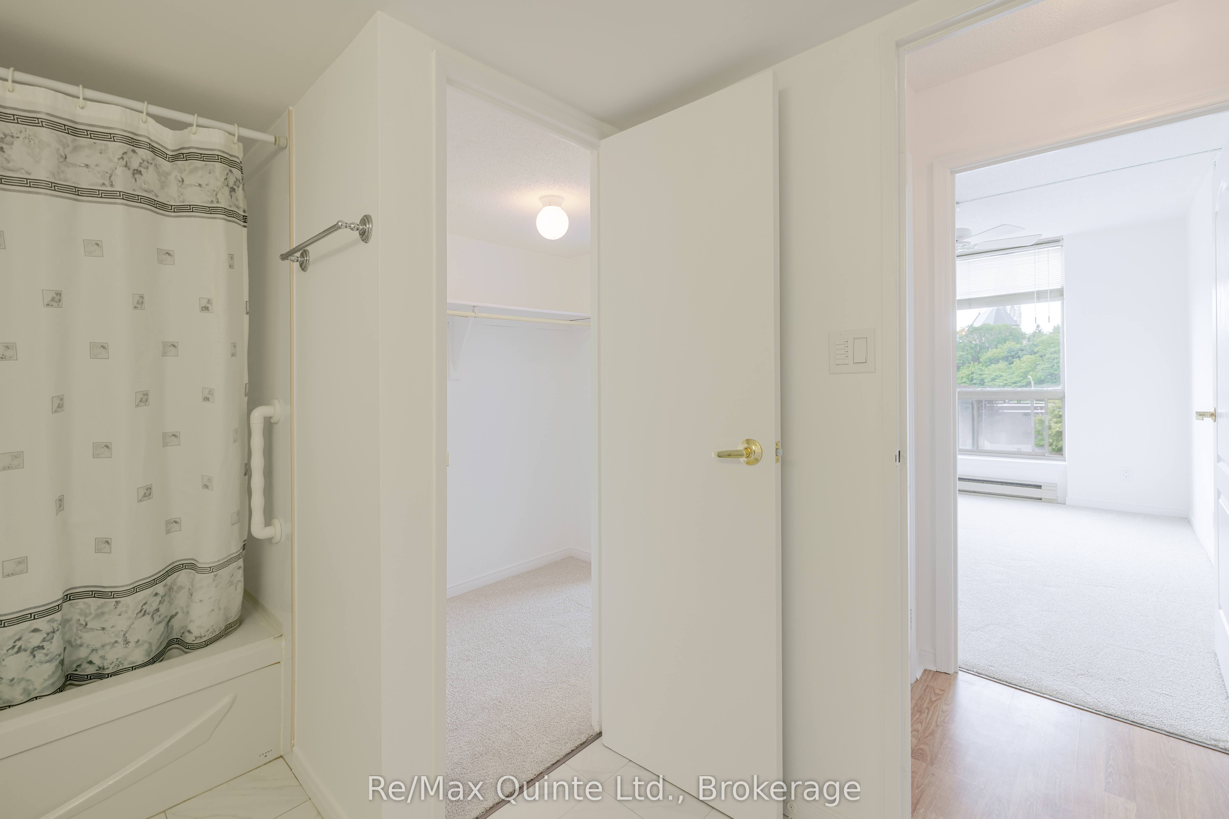 350 Front Street 604 Property Photo 11