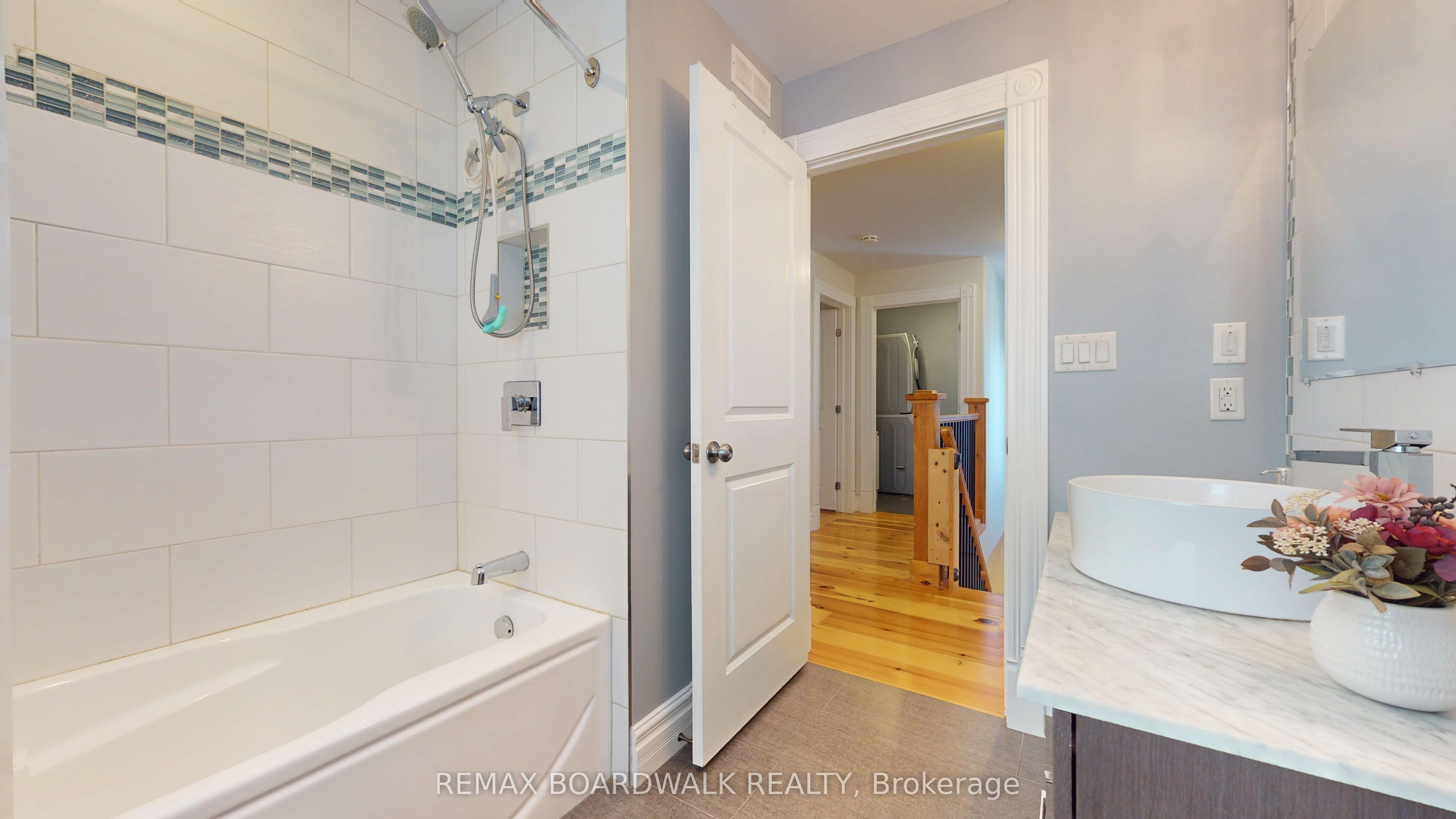 51 Ormond Street Property Photo 30
