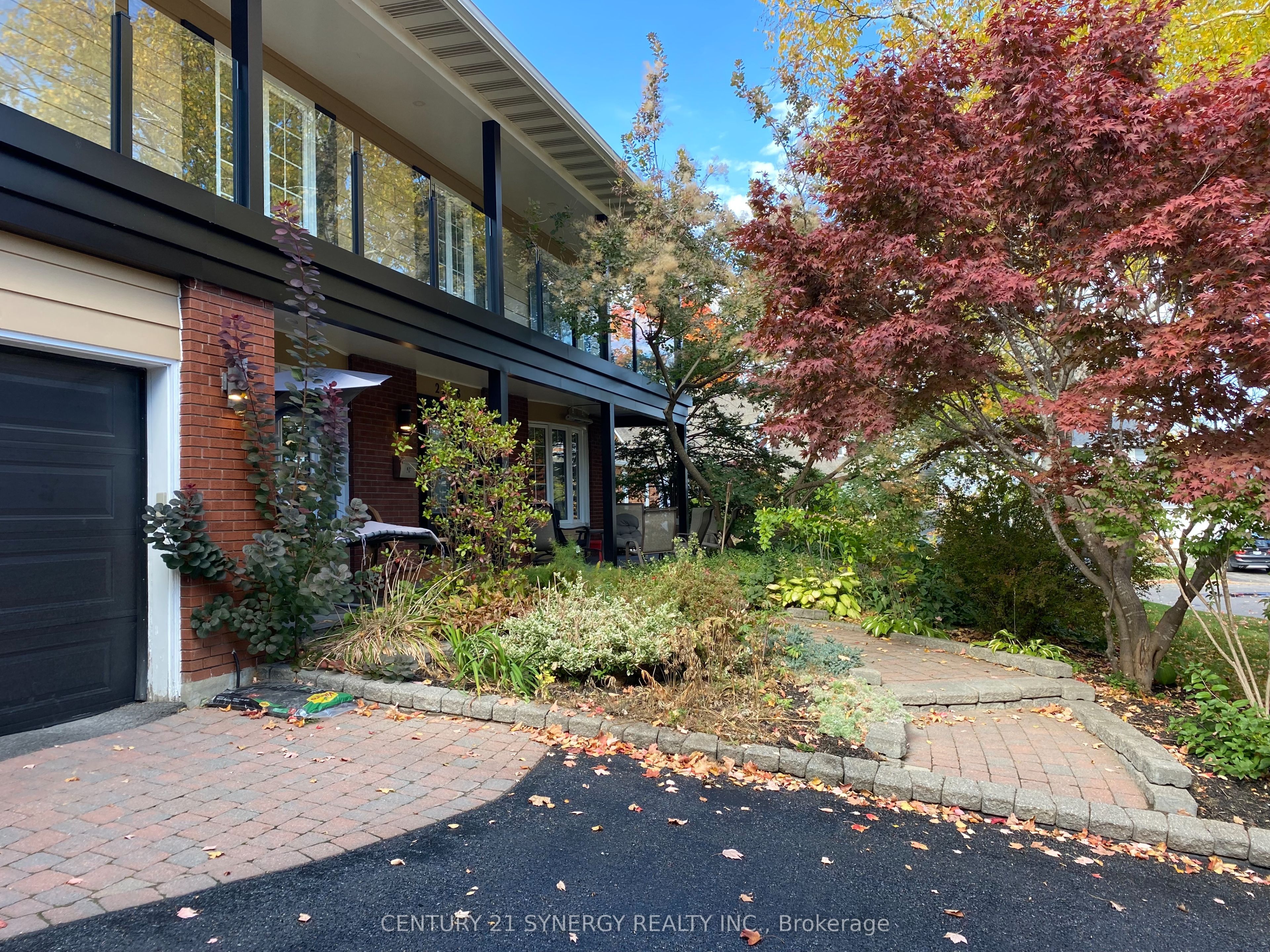 2298 Bowman Road Property Photo 3