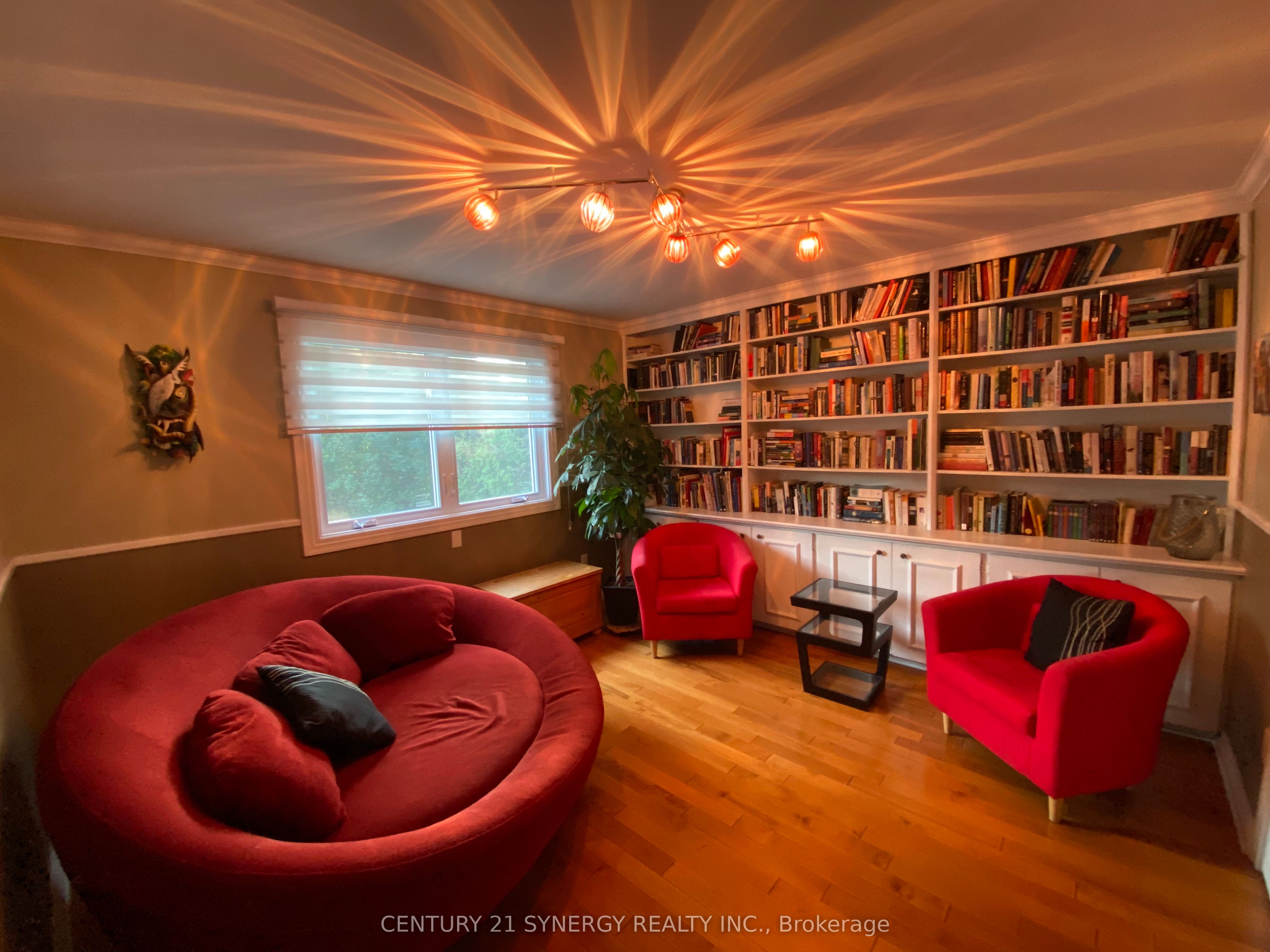 2298 Bowman Road Property Photo 8
