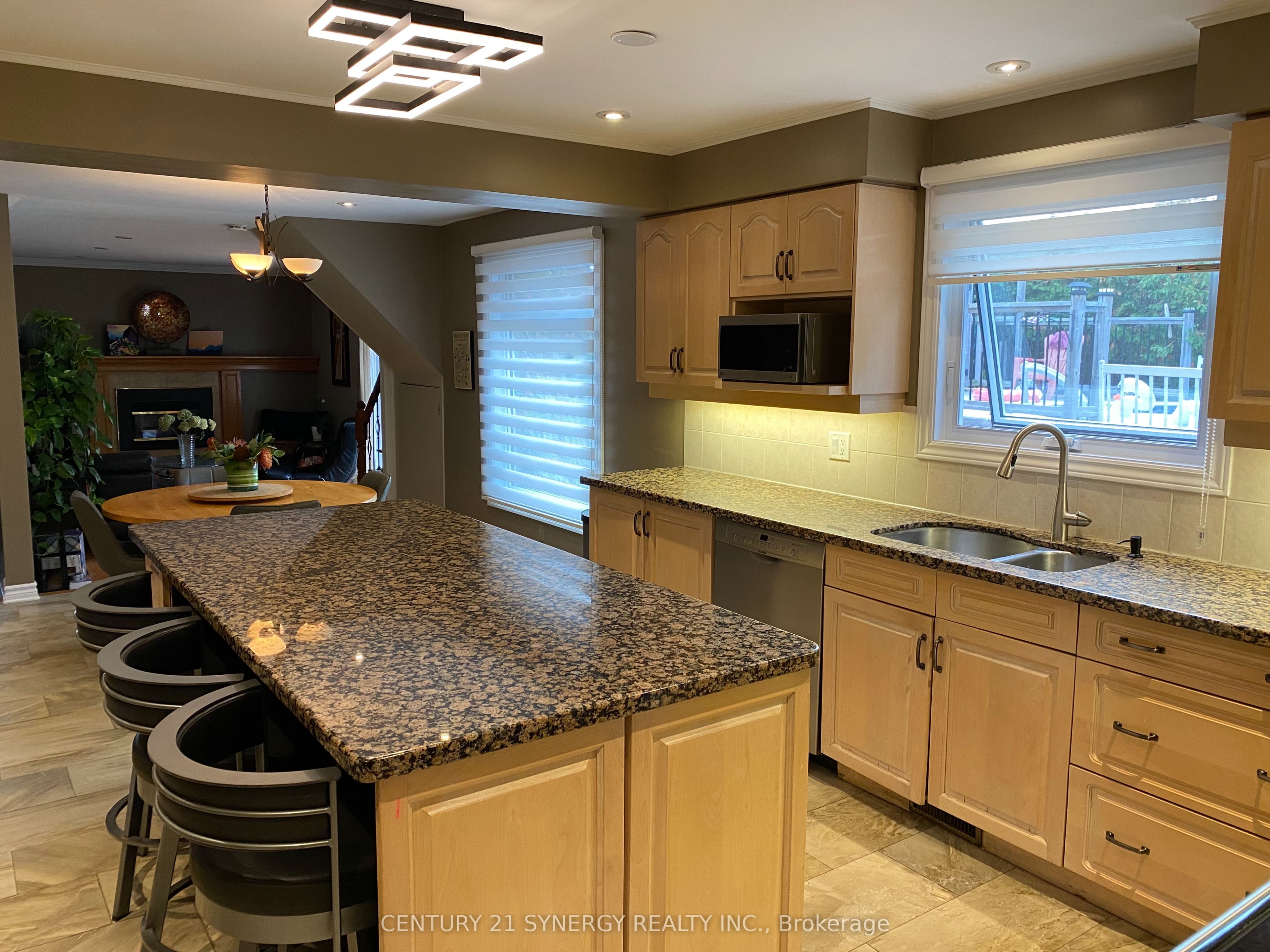 2298 Bowman Road Property Photo 12