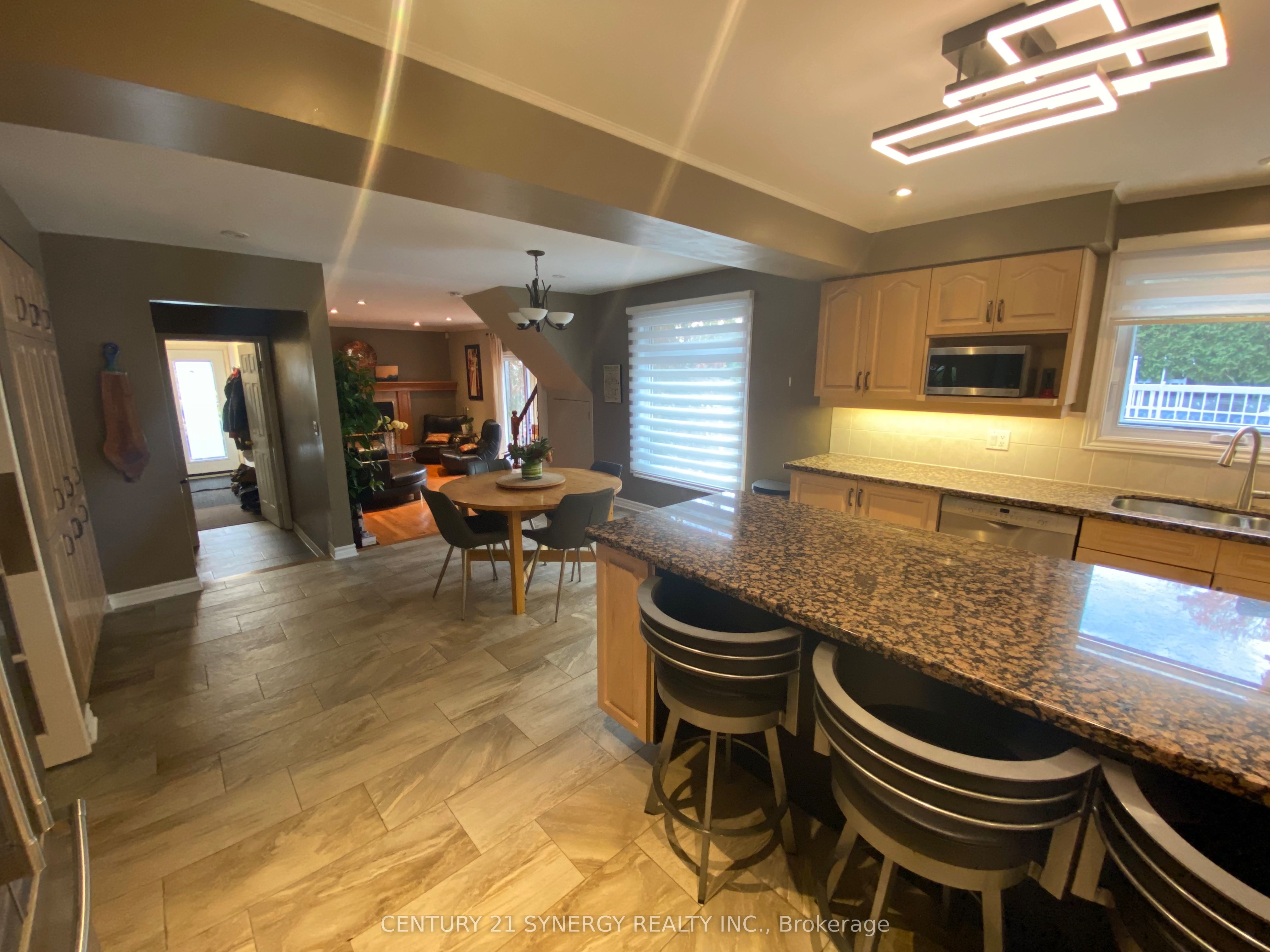 2298 Bowman Road Property Photo 14