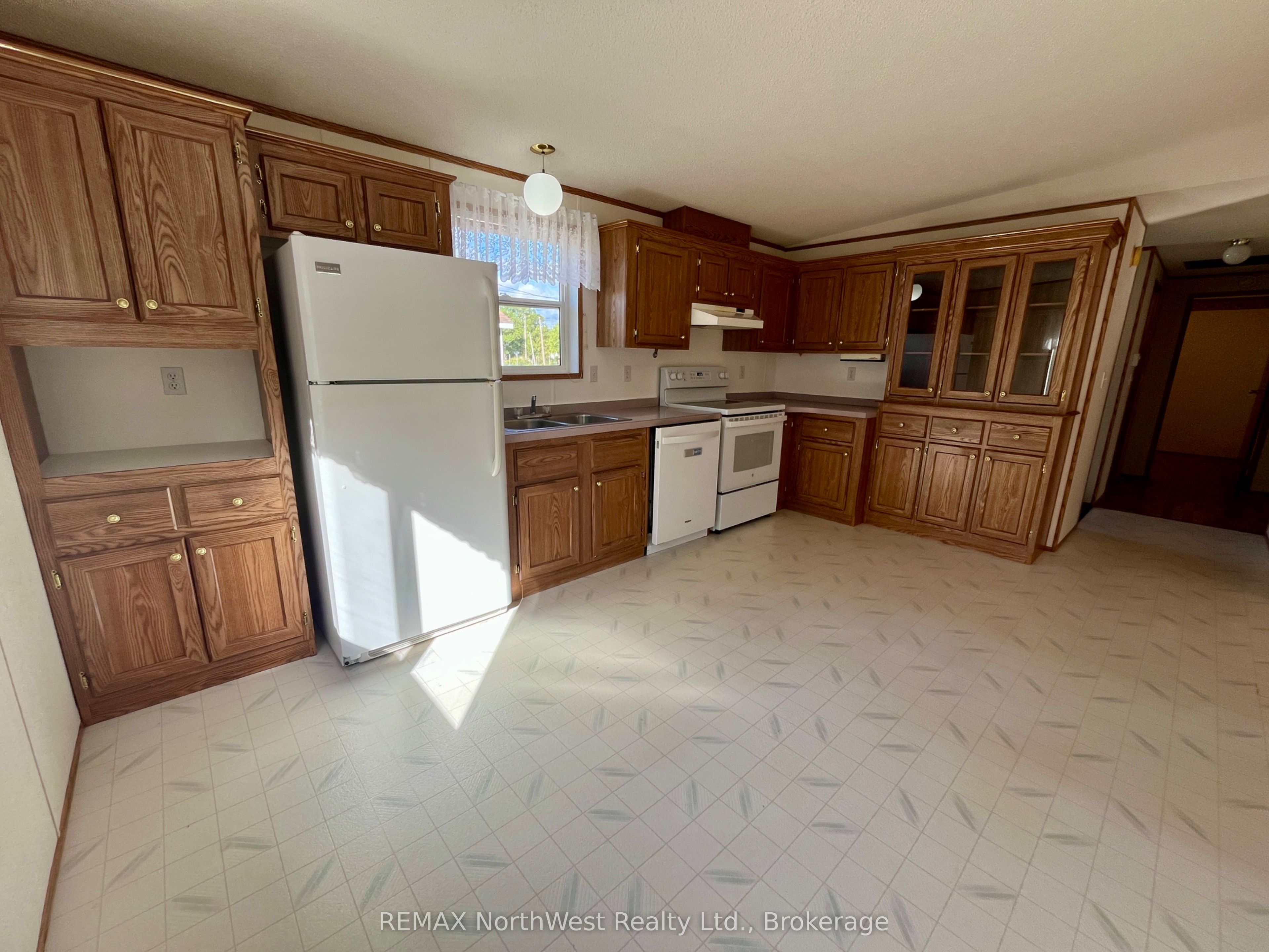 12 Rawn Road Property Photo 2
