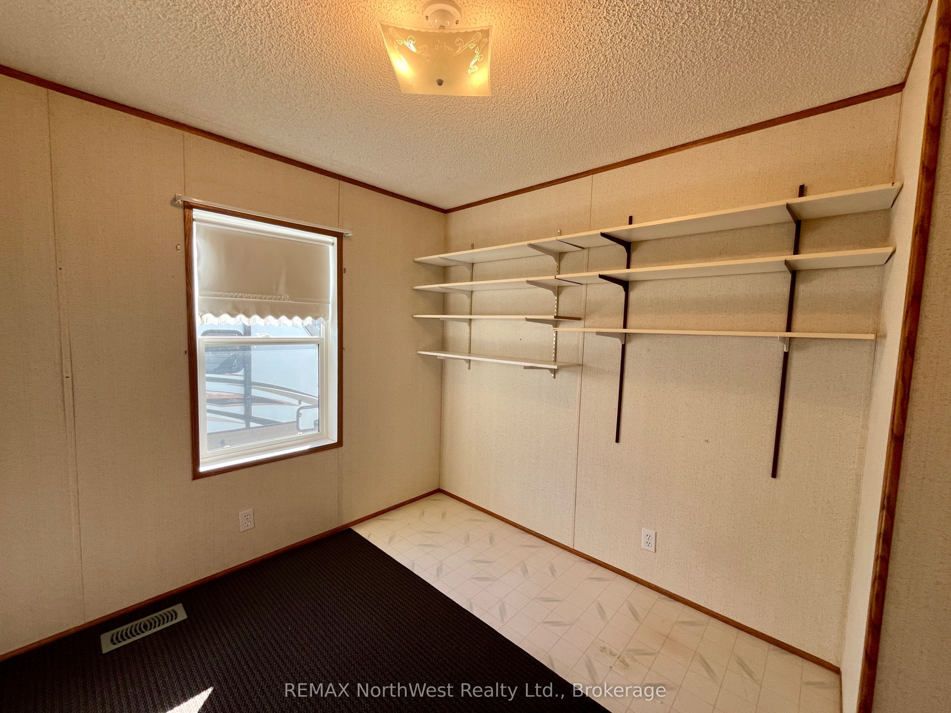 12 Rawn Road Property Photo 10