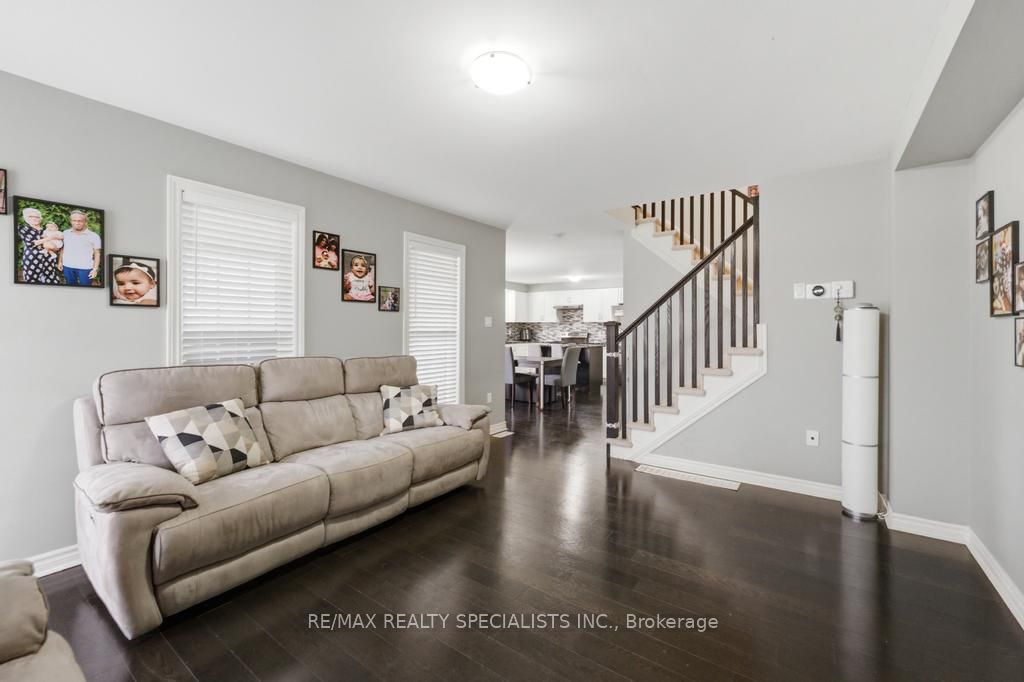 101 Frederick Drive 2 Property Photo 4