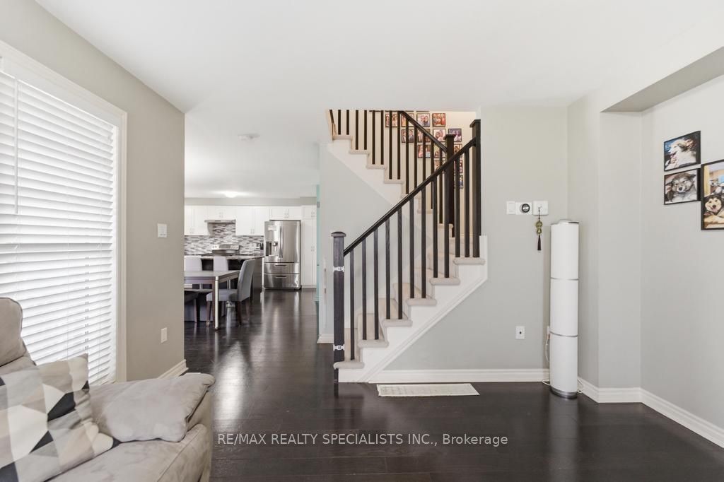 101 Frederick Drive 2 Property Photo 6