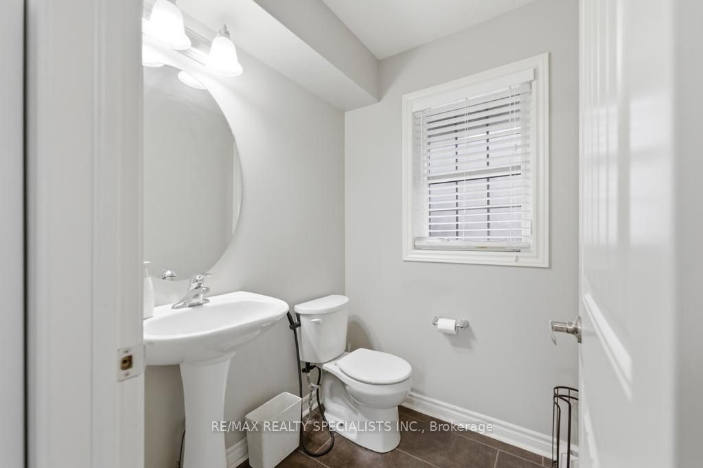 101 Frederick Drive 2 Property Photo 24