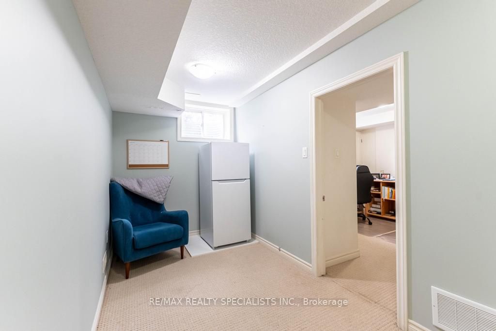 101 Frederick Drive 2 Property Photo 29
