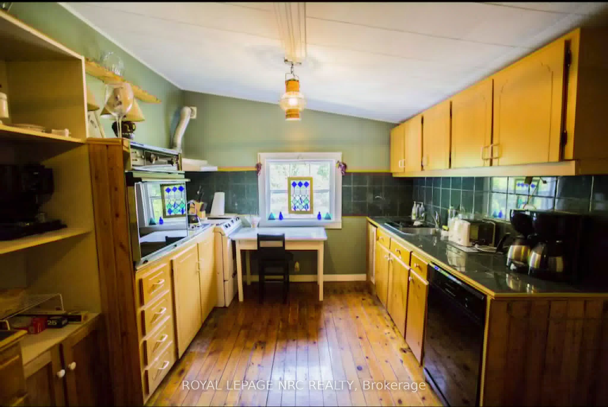156 Mary Street Property Photo 12