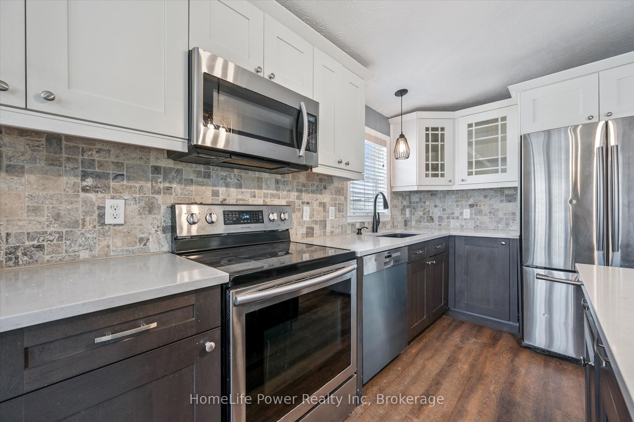 20 Elm Street Property Photo 11