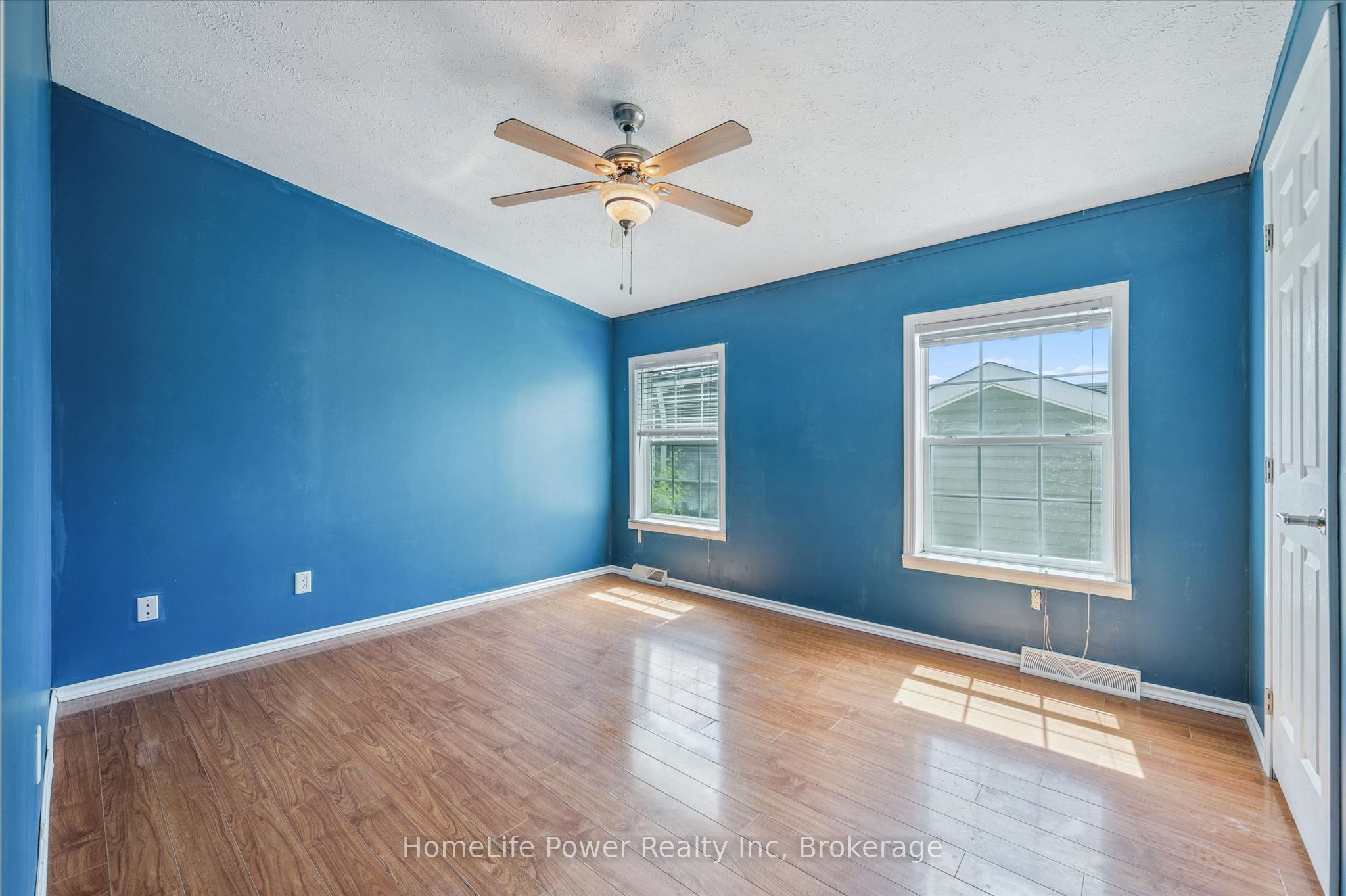 20 Elm Street Property Photo 20