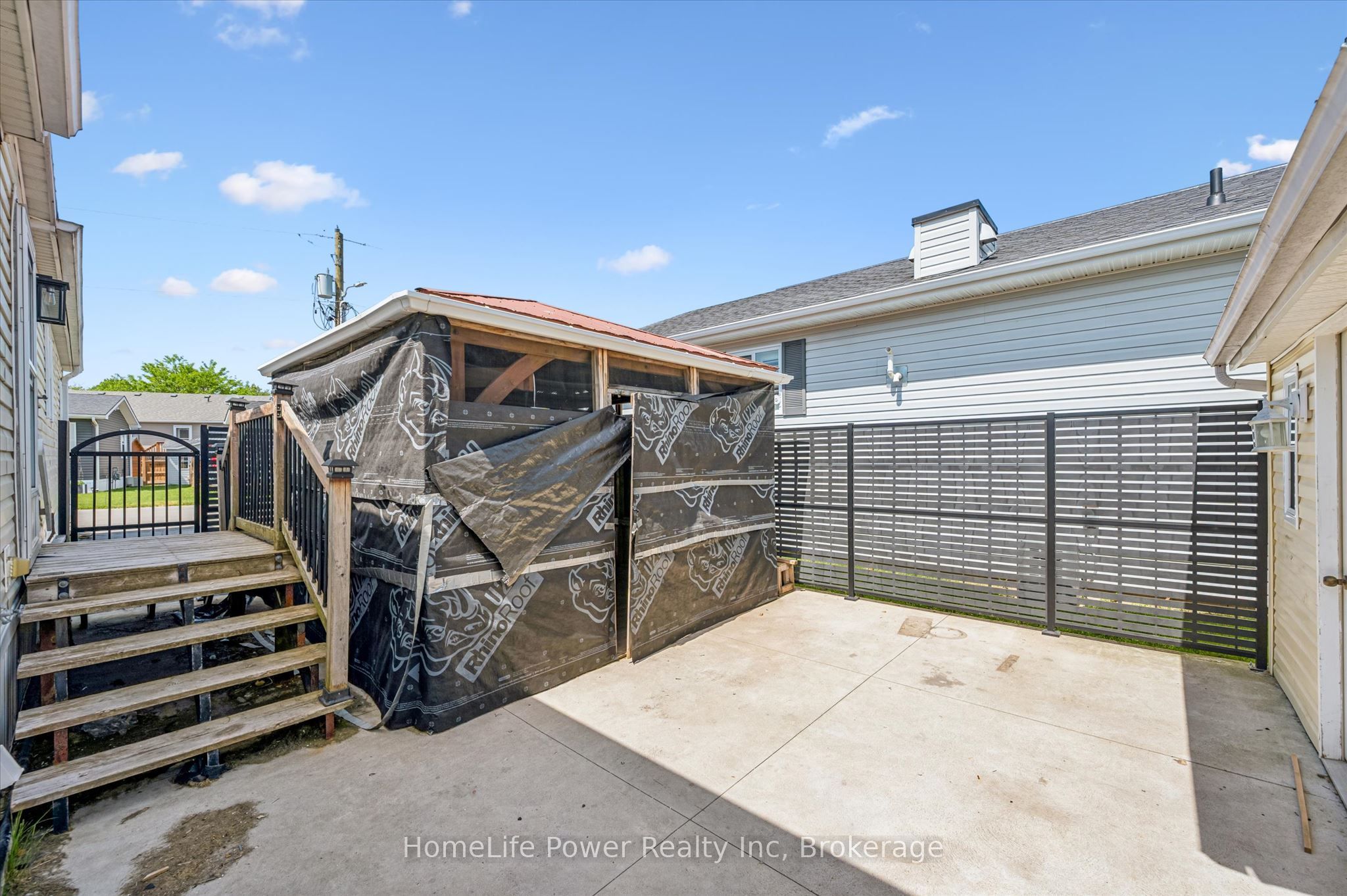 20 Elm Street Property Photo 28