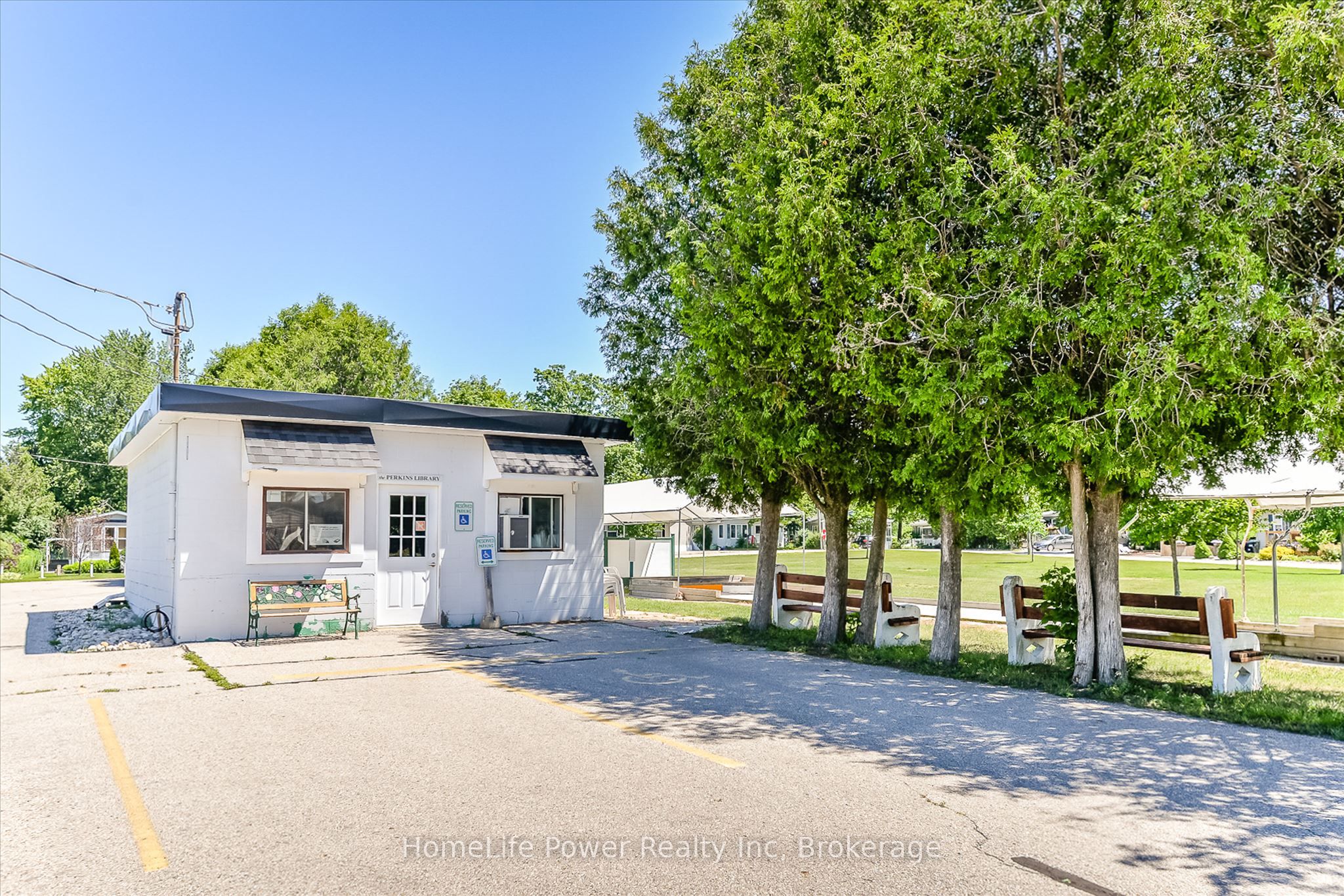20 Elm Street Property Photo 33