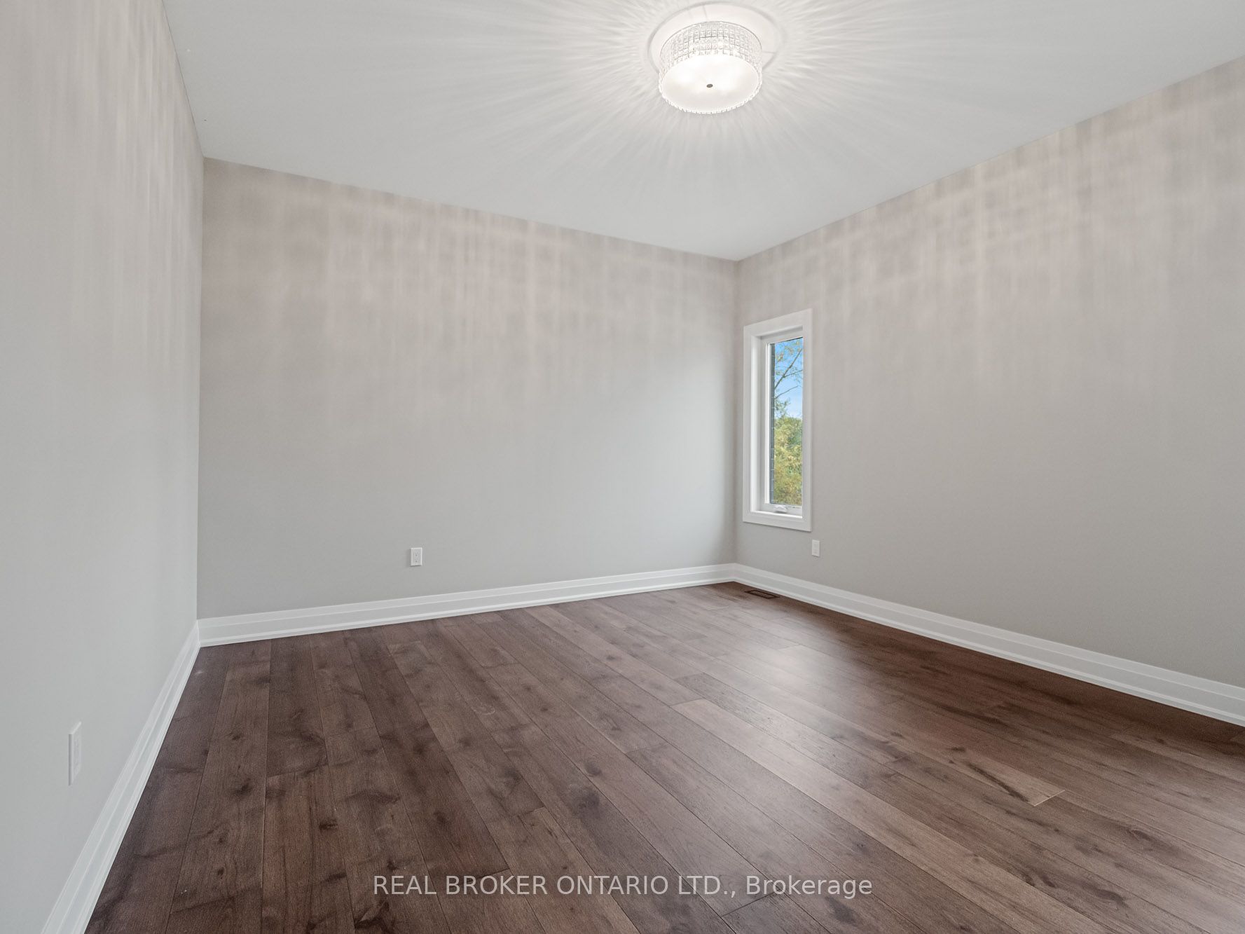 149 Willowbrook Drive Property Photo 12