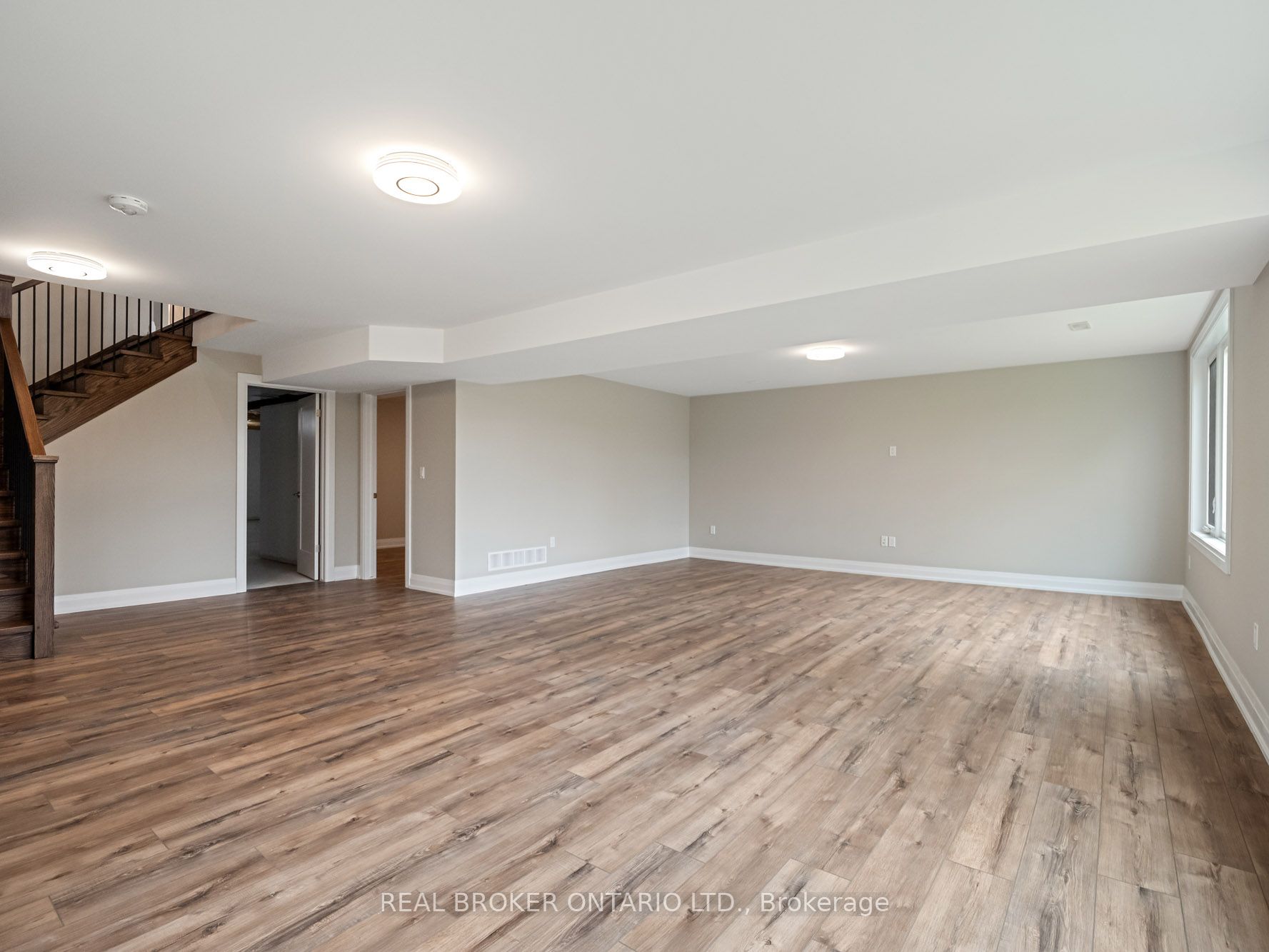 149 Willowbrook Drive Property Photo 27