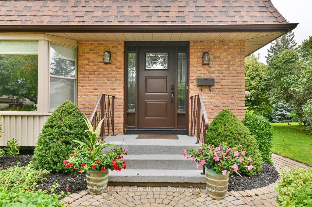 18 Conger Place Property Photo 7