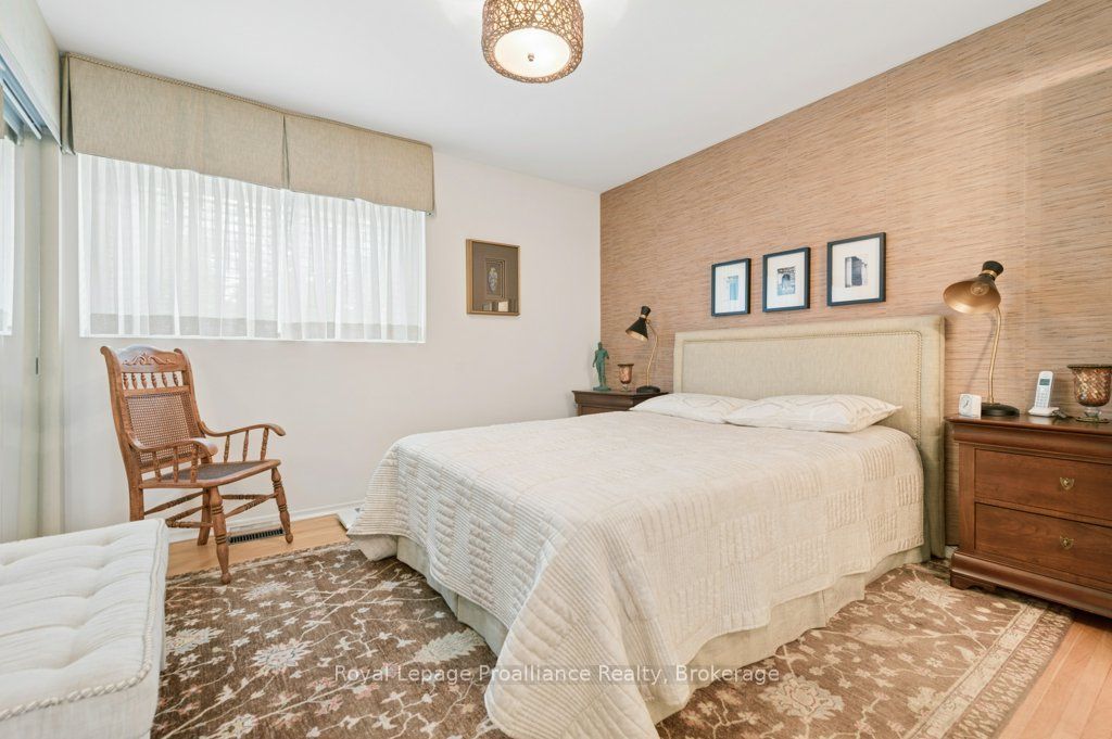 18 Conger Place Property Photo 28