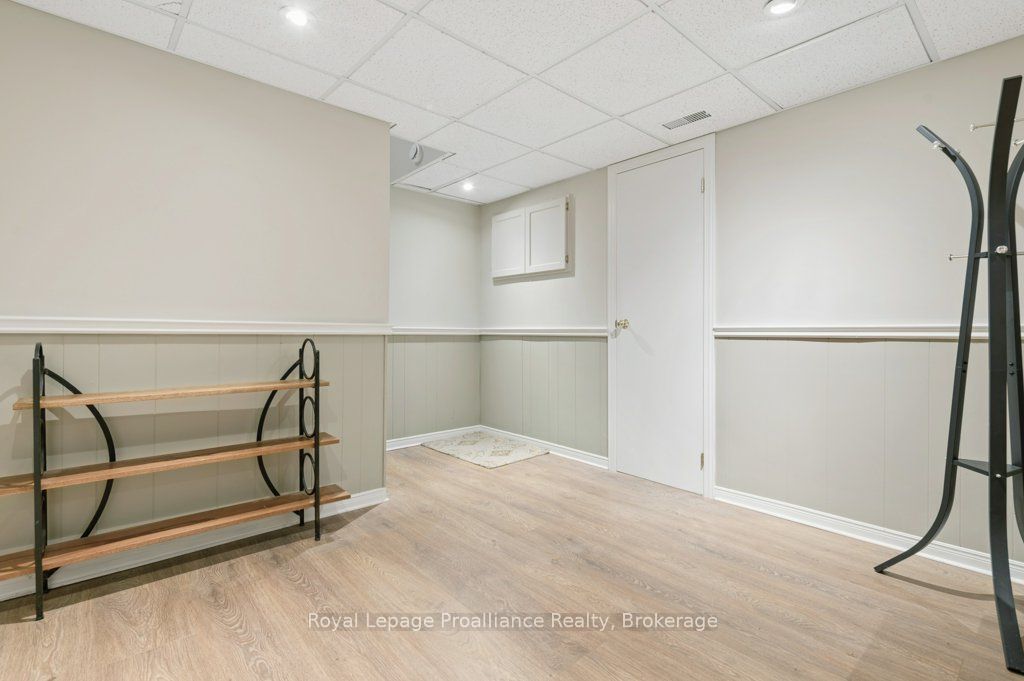 18 Conger Place Property Photo 33