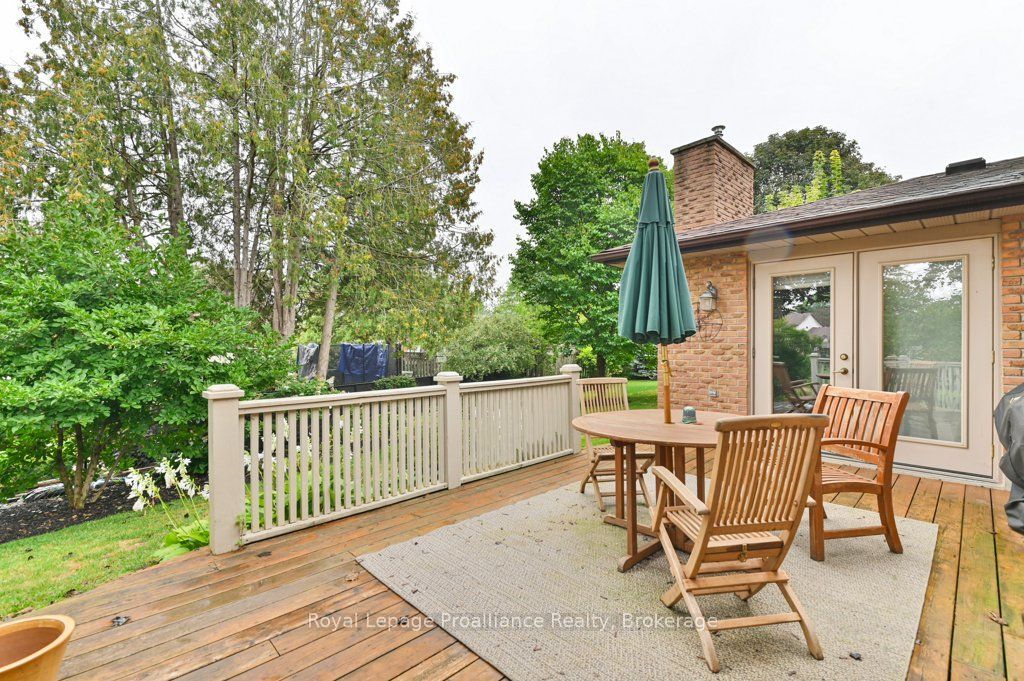 18 Conger Place Property Photo 38