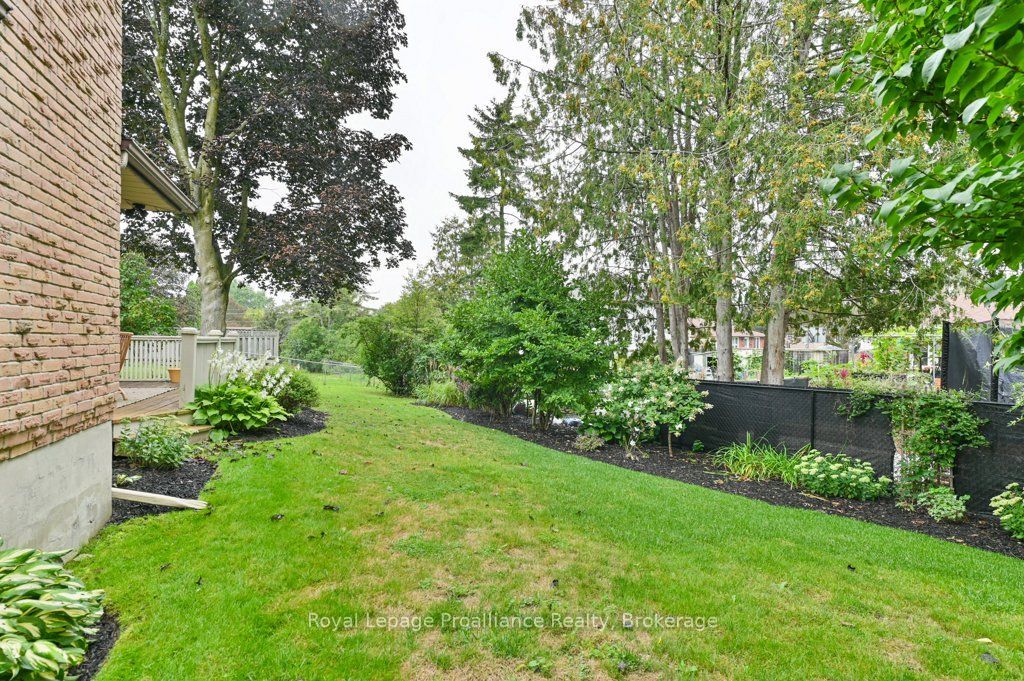 18 Conger Place Property Photo 44
