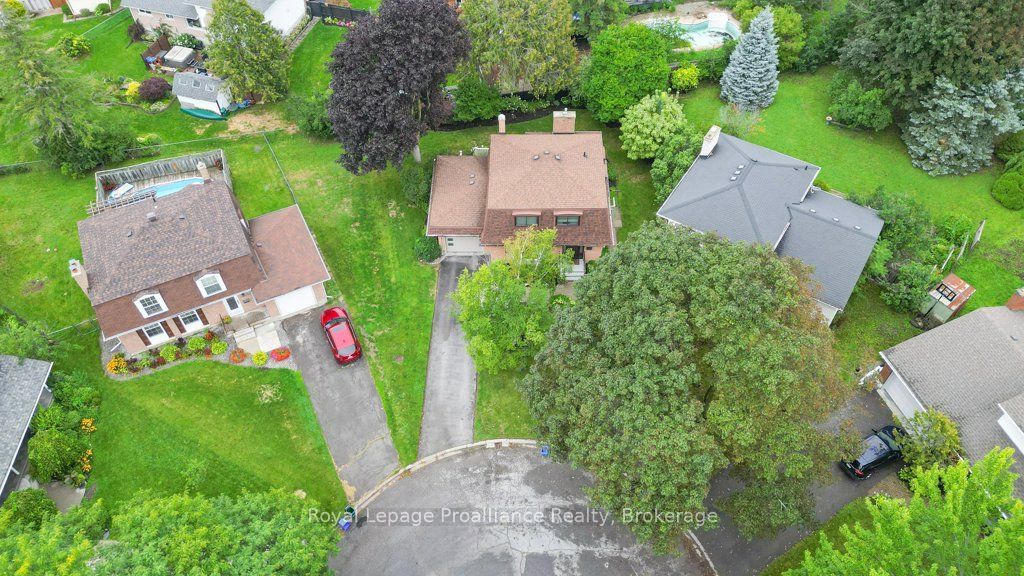 18 Conger Place Property Photo 45