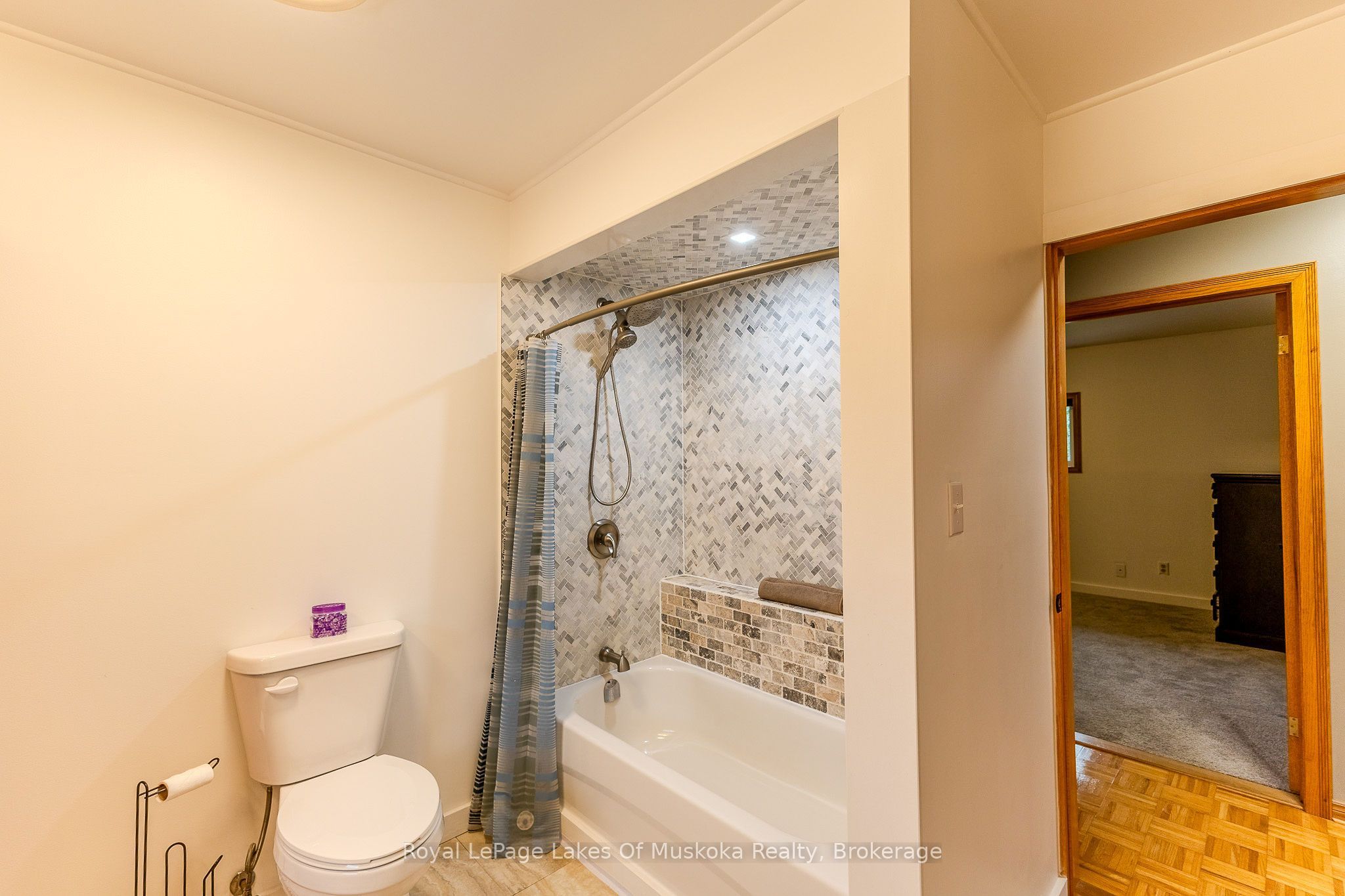 341 Woods Road Property Photo 33