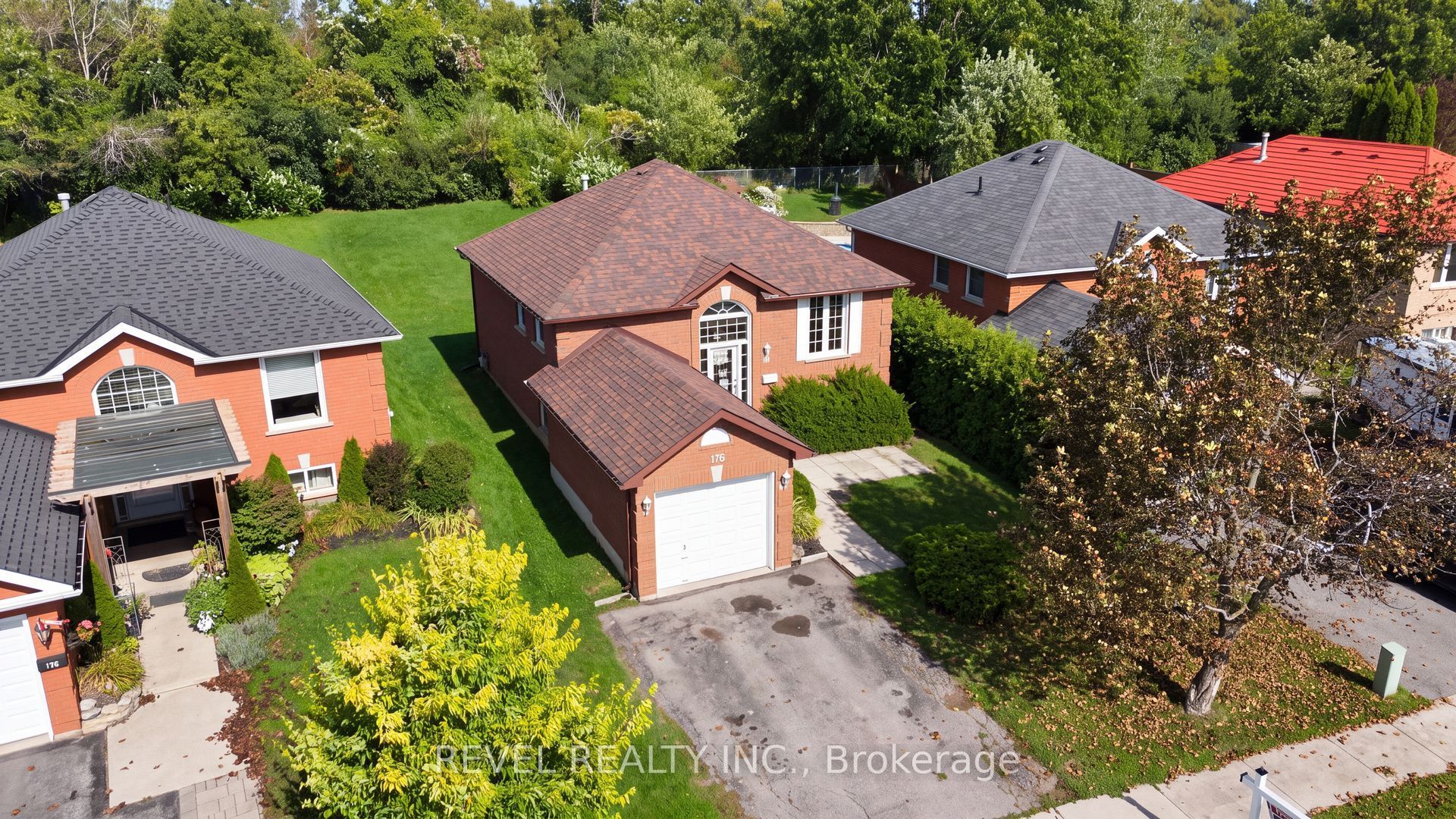 176 Towerhill Road Property Photo 24