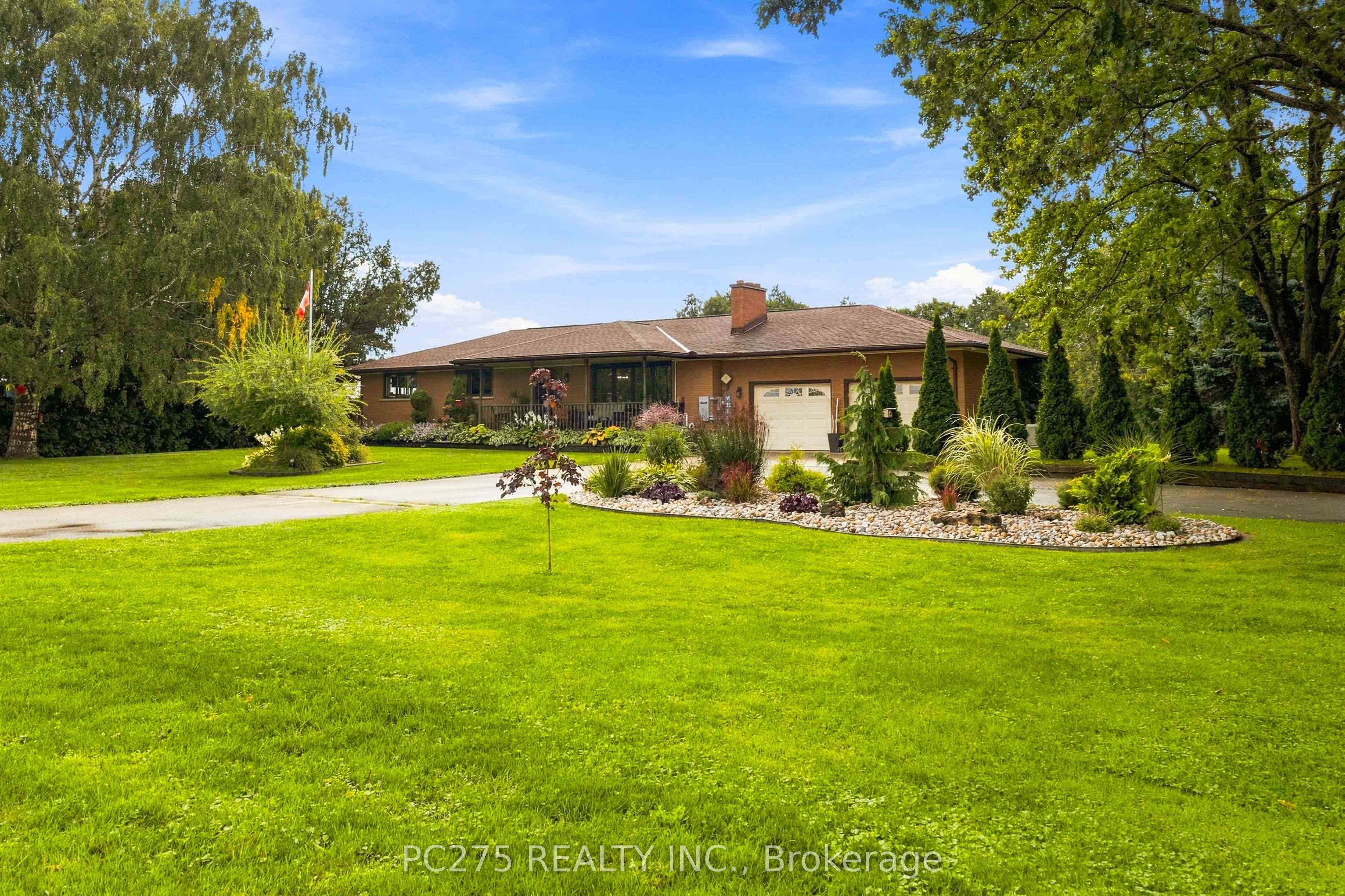 15195 Nine Mile Road Property Photo 4