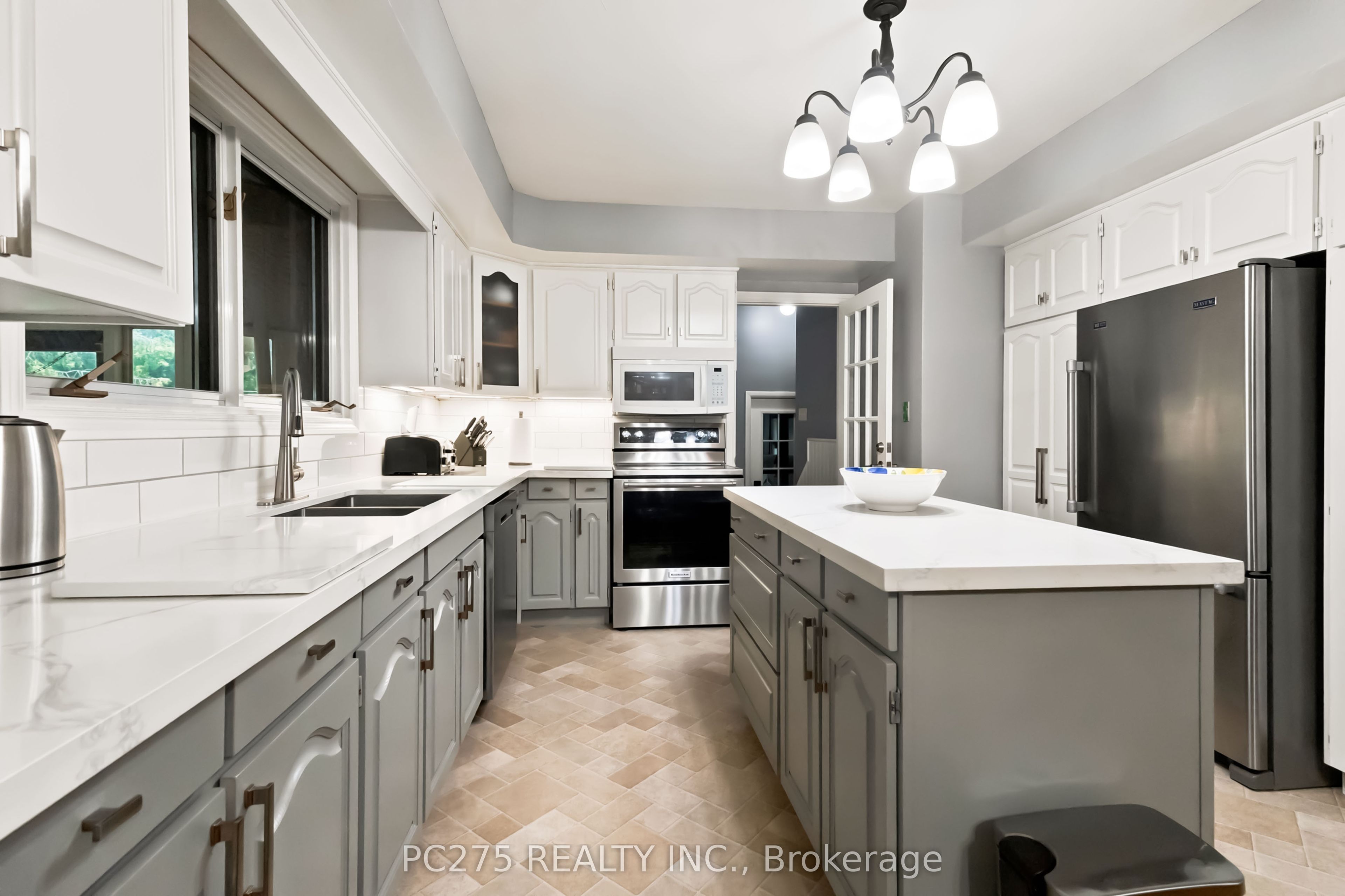 15195 Nine Mile Road Property Photo 11
