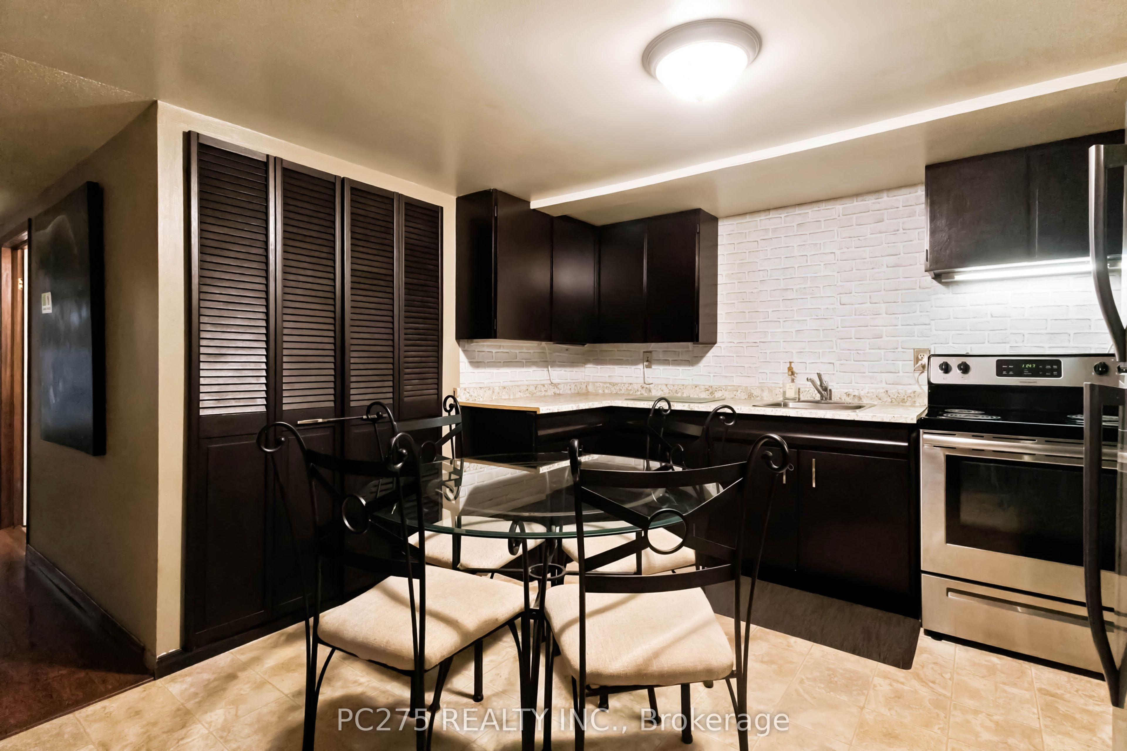 15195 Nine Mile Road Property Photo 22