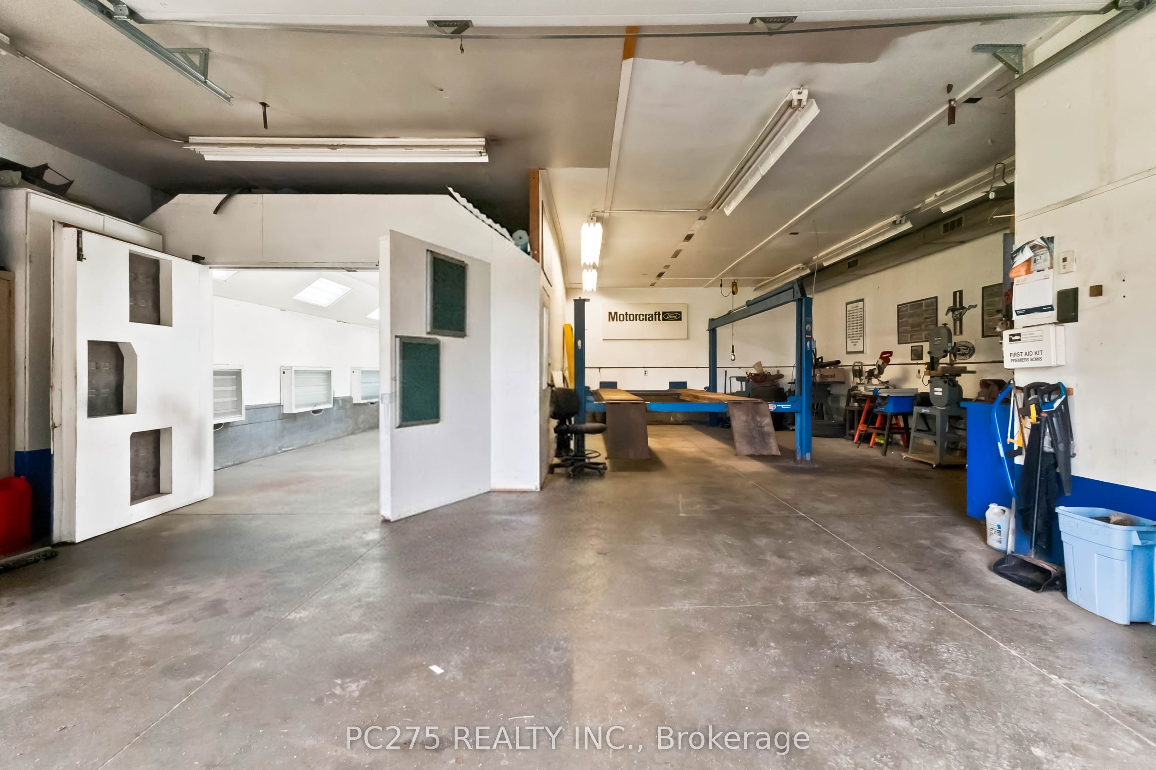 15195 Nine Mile Road Property Photo 40