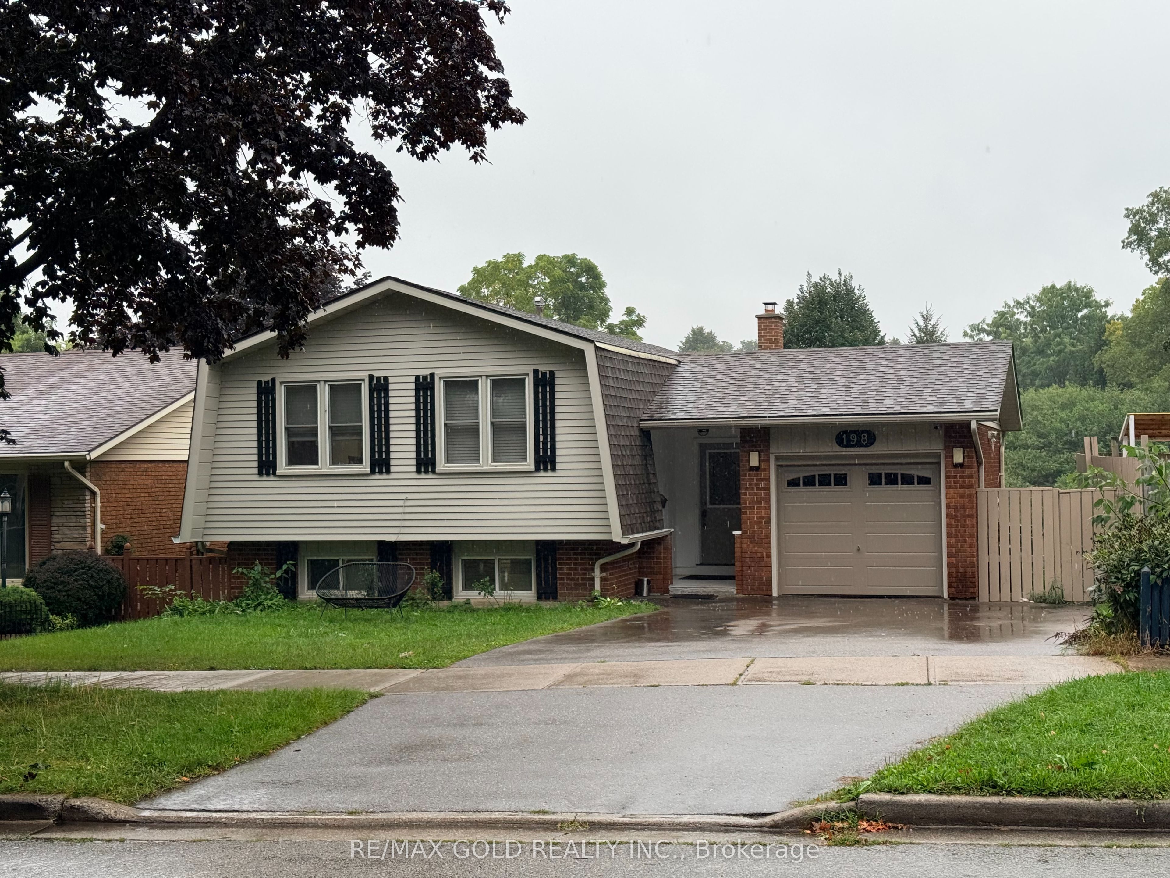 198 Coach Hill Drive