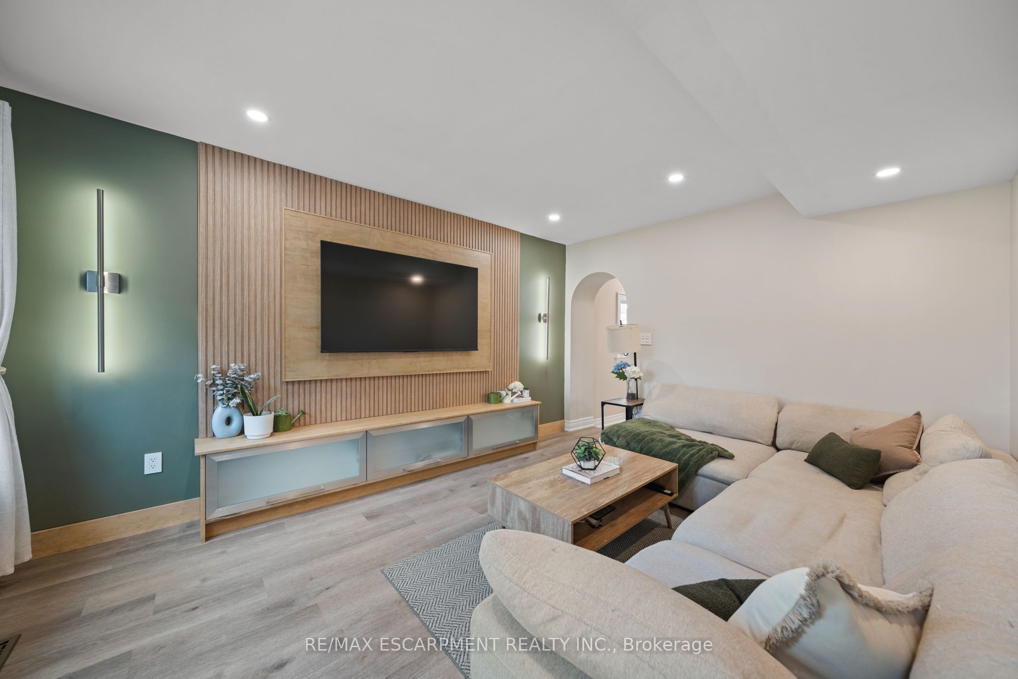 80 Sarah Street Property Photo 17