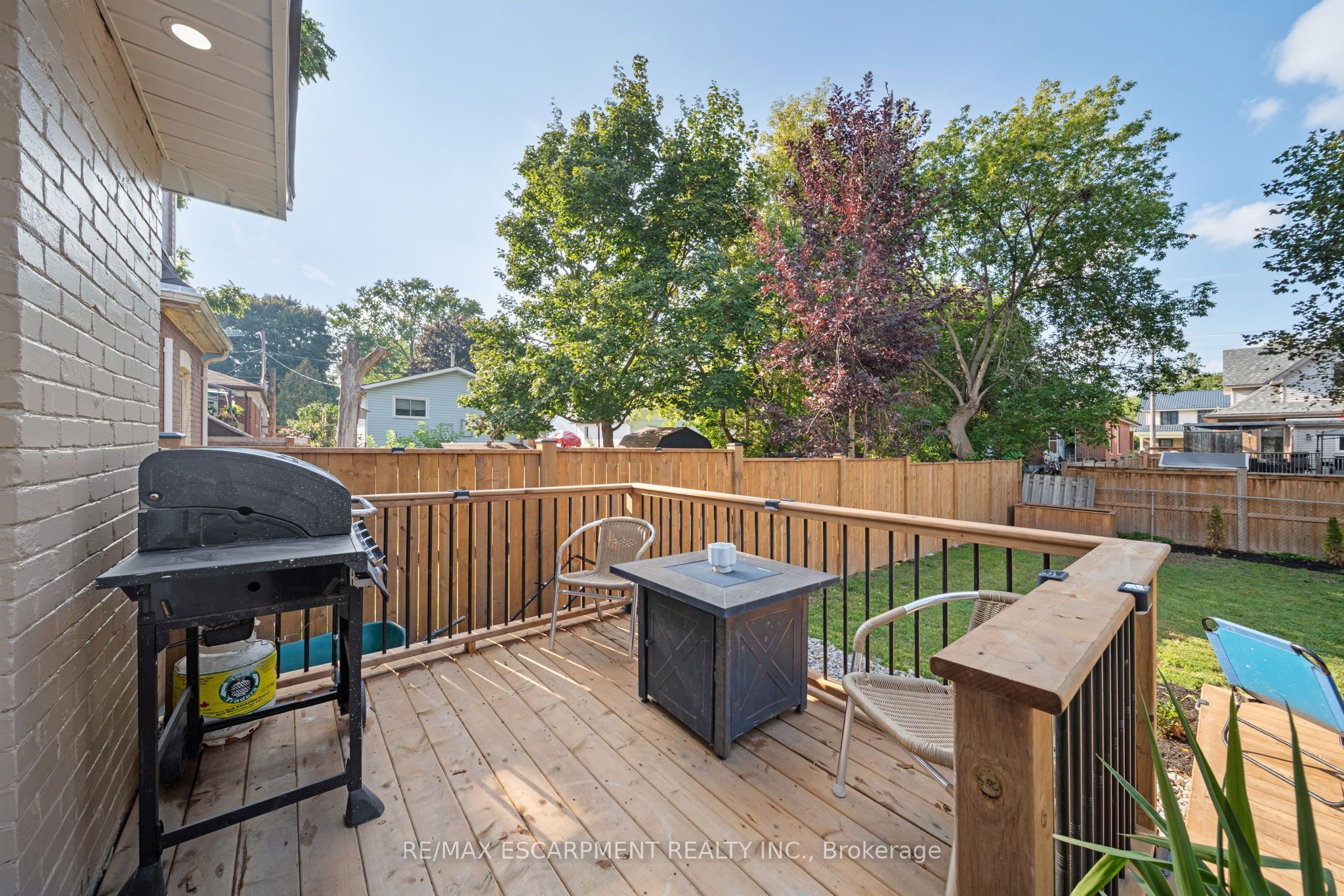 80 Sarah Street Property Photo 34
