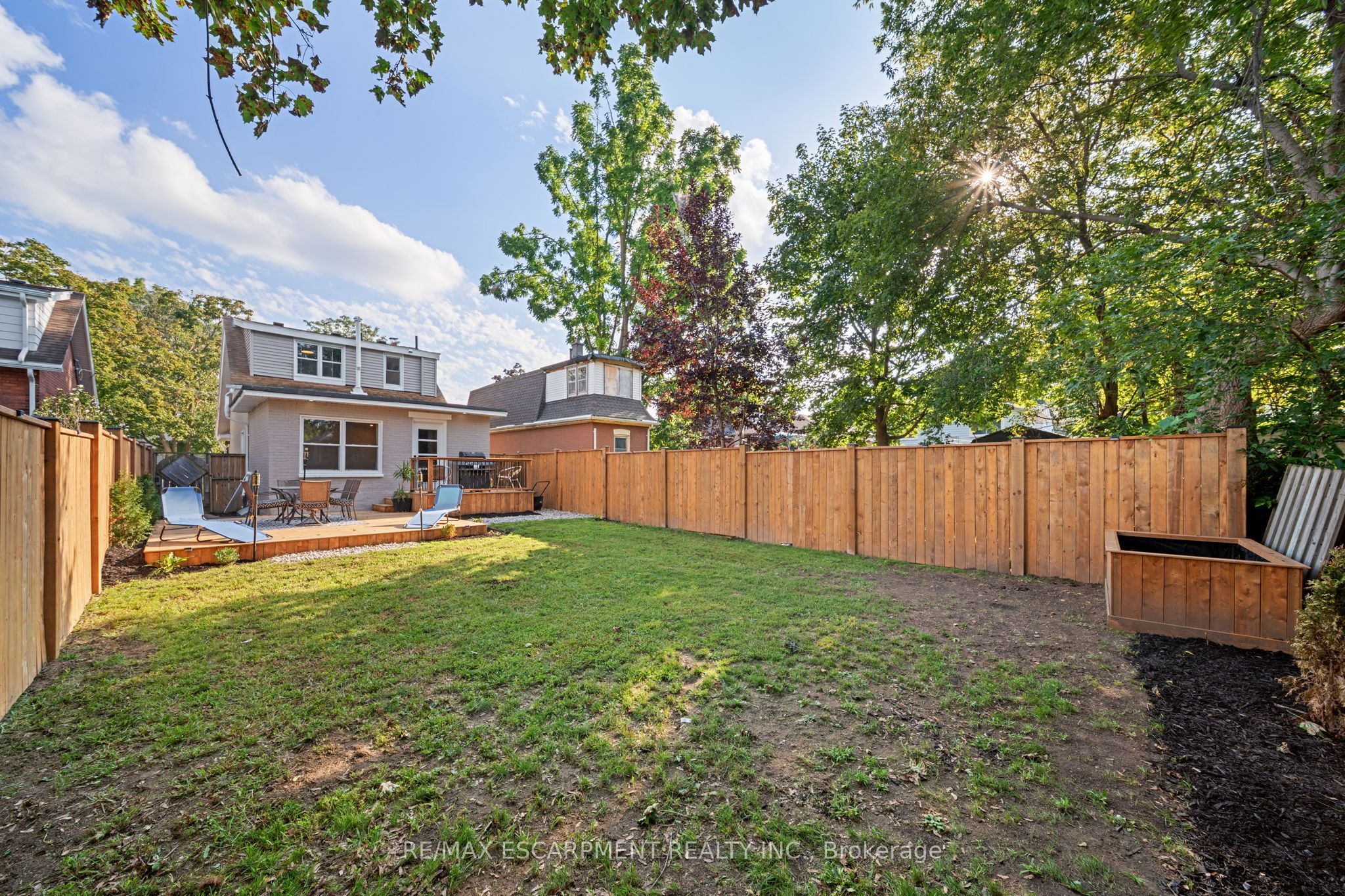 80 Sarah Street Property Photo 38