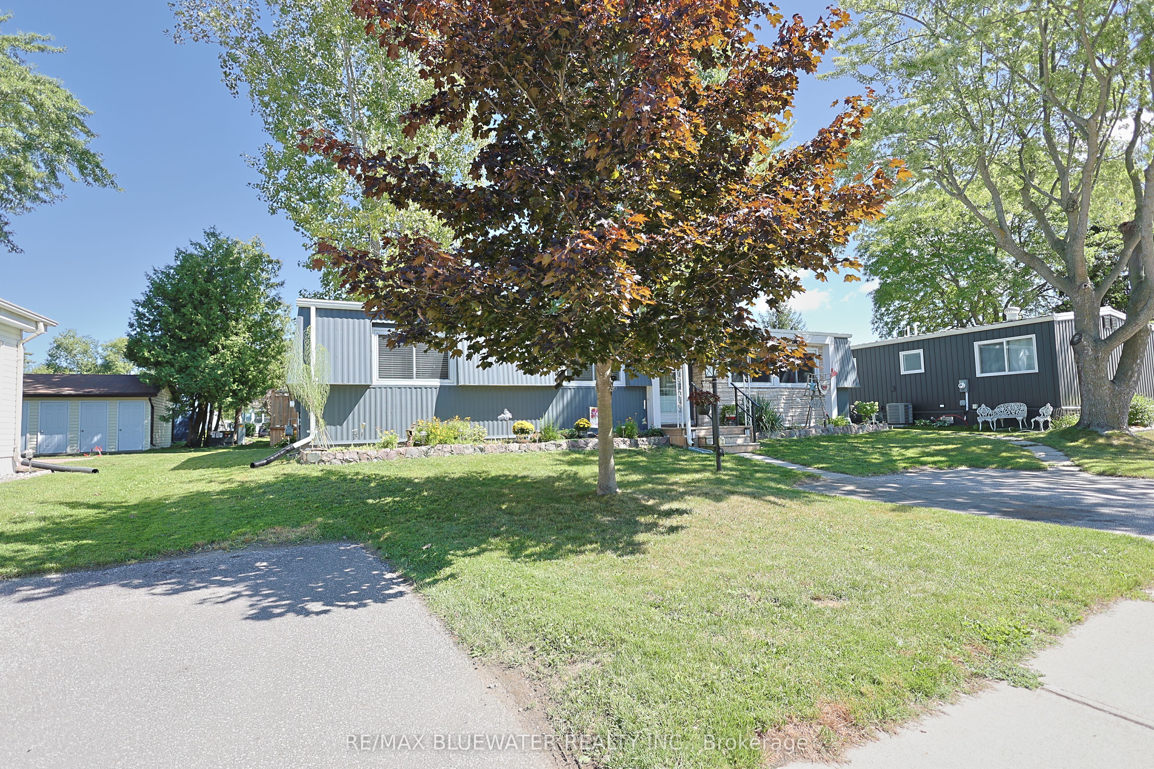 95 Shannon Boulevard Property Photo 8