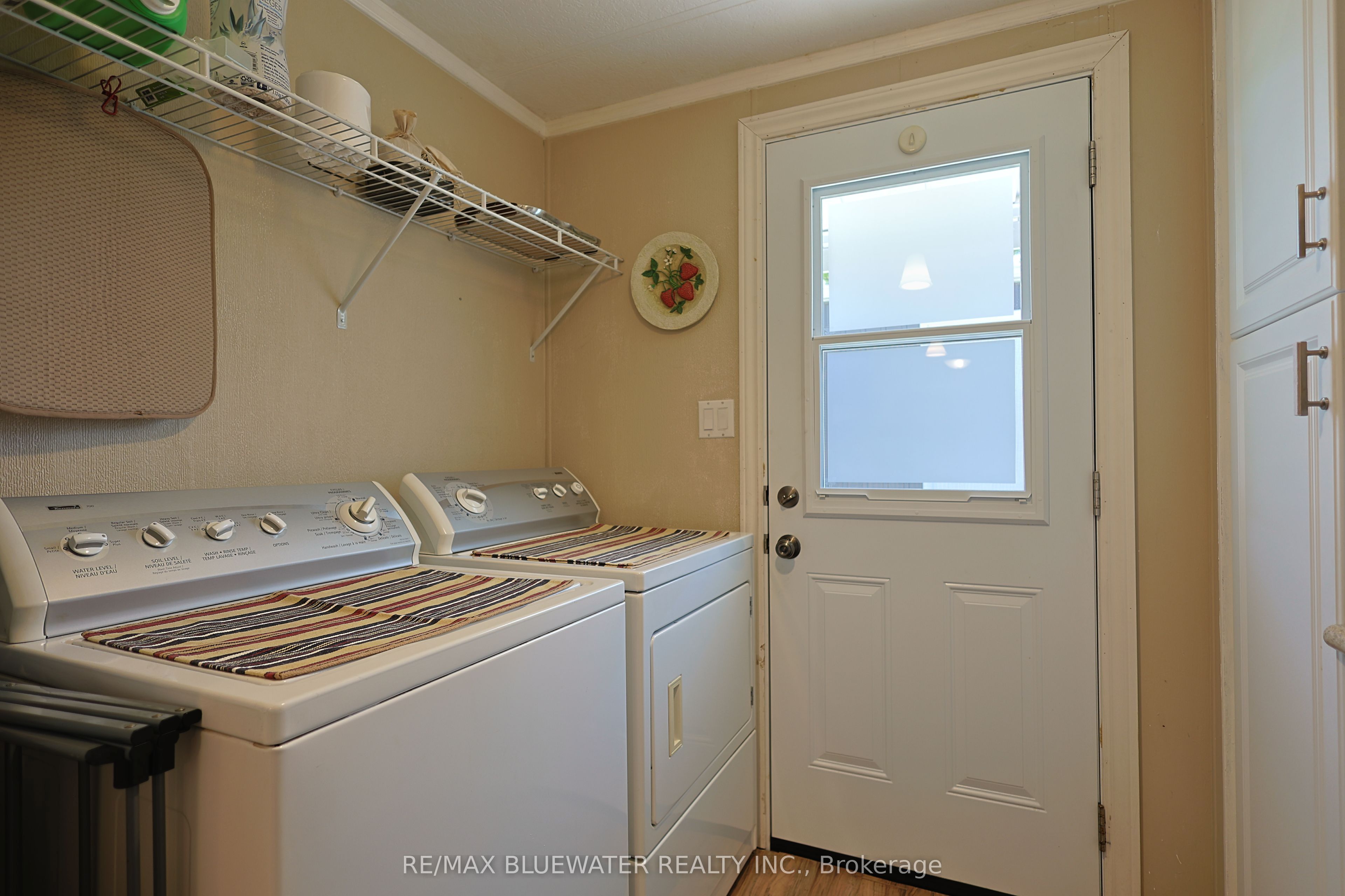 95 Shannon Boulevard Property Photo 24