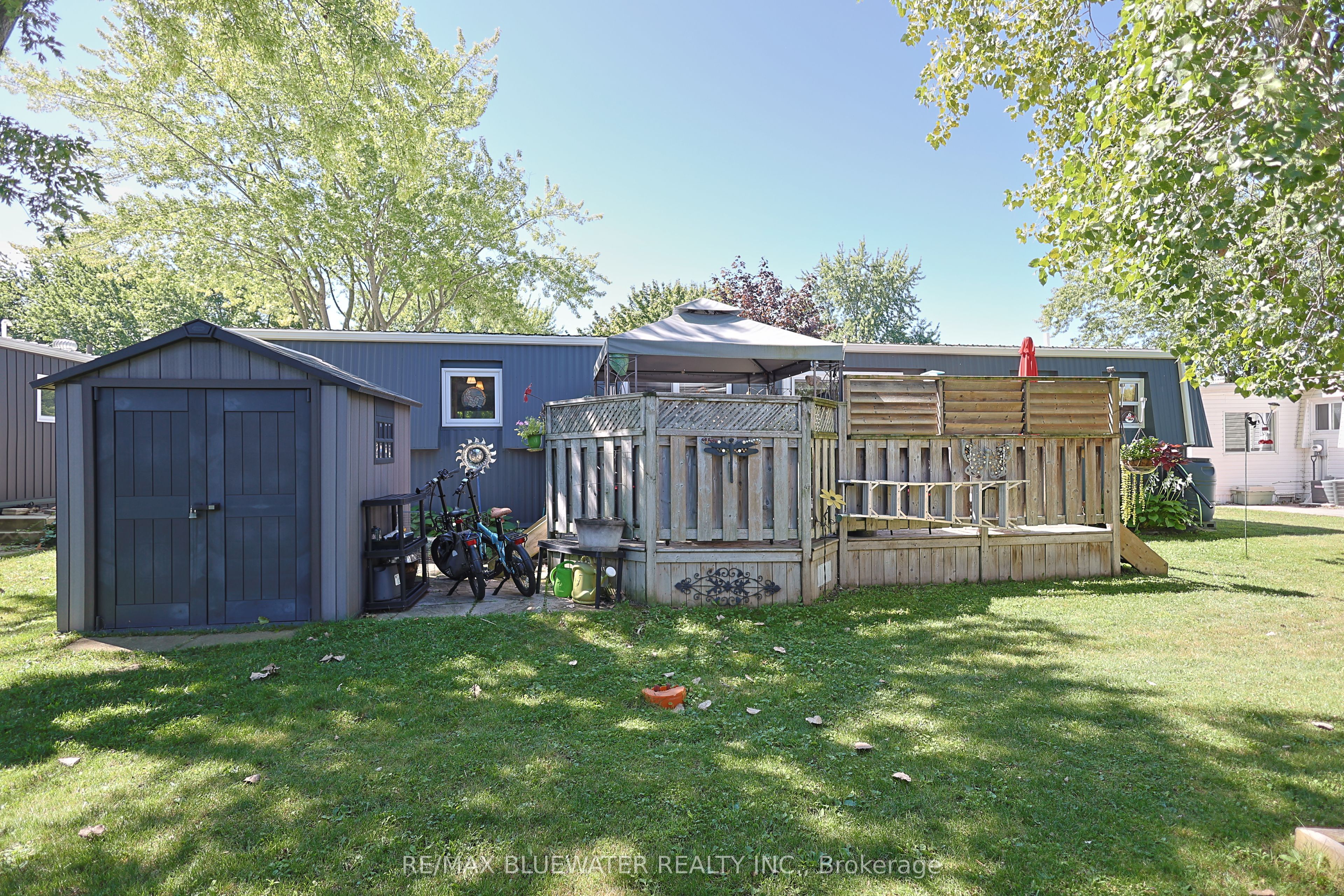 95 Shannon Boulevard Property Photo 41