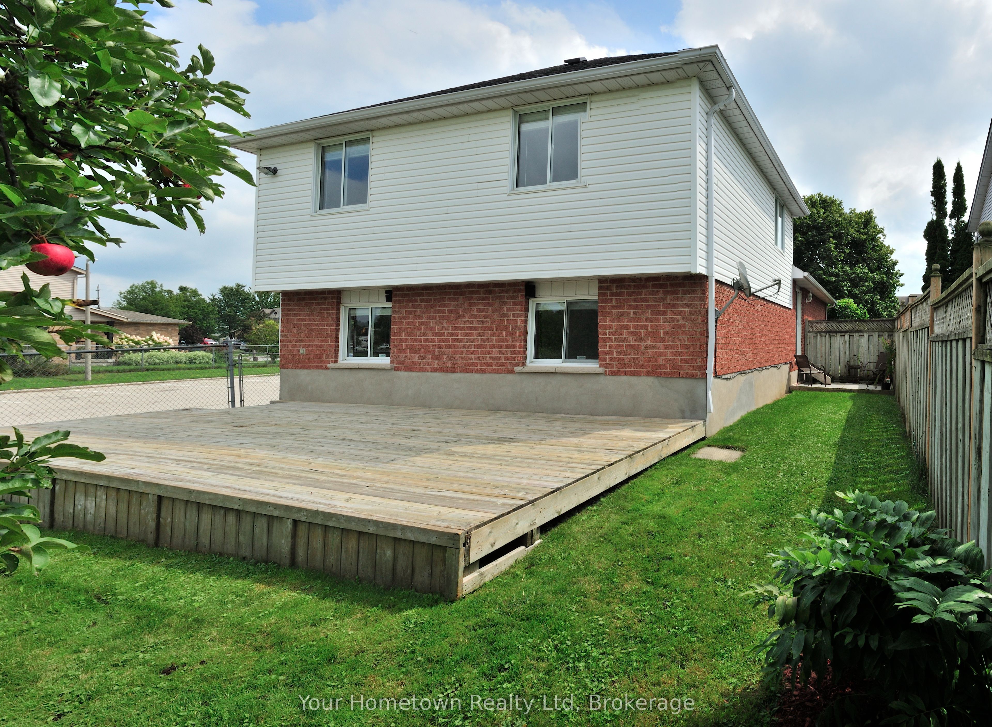 428 Flannery Drive Property Photo 41