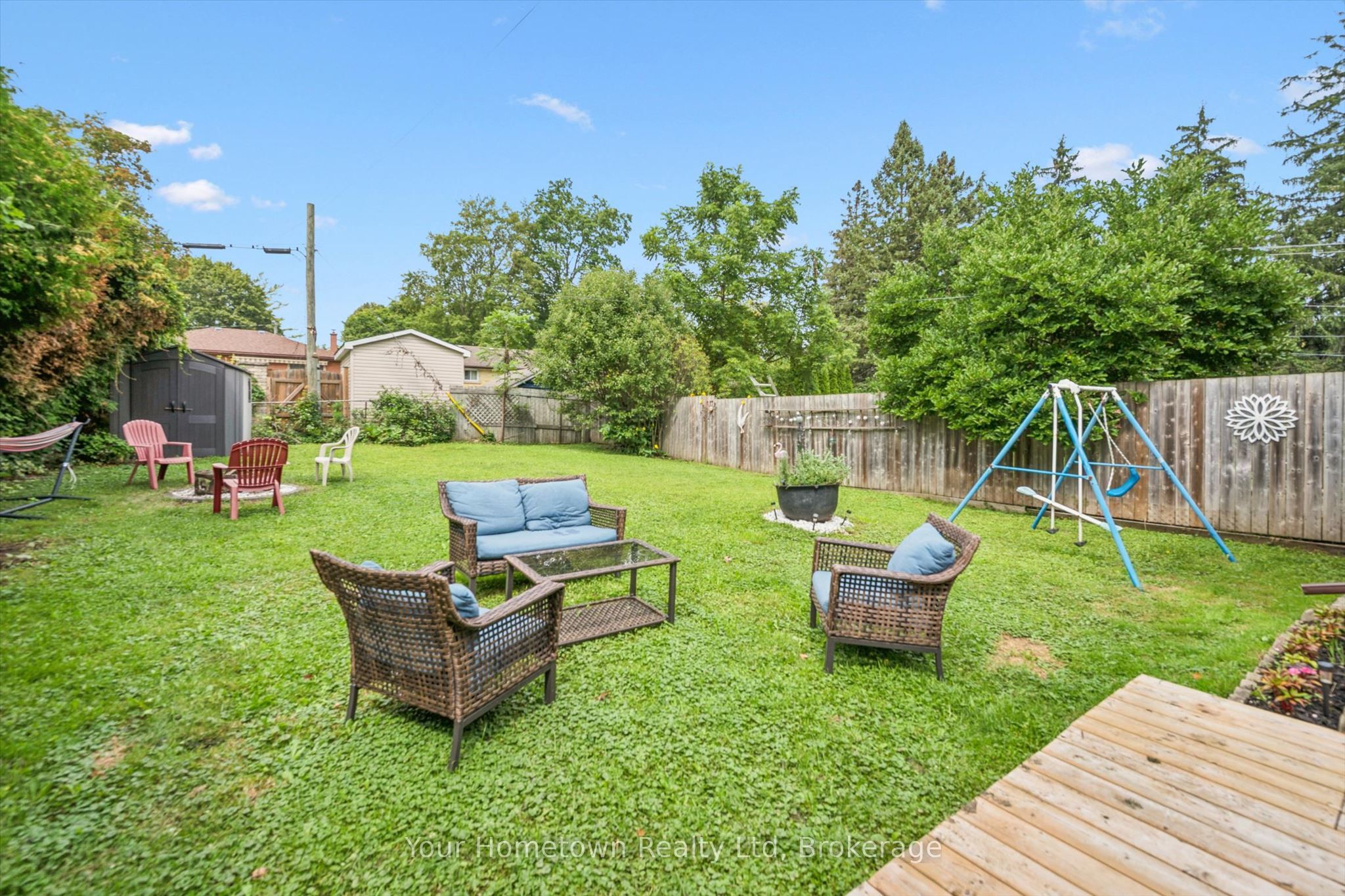 497 St Patrick Street E Property Photo 35