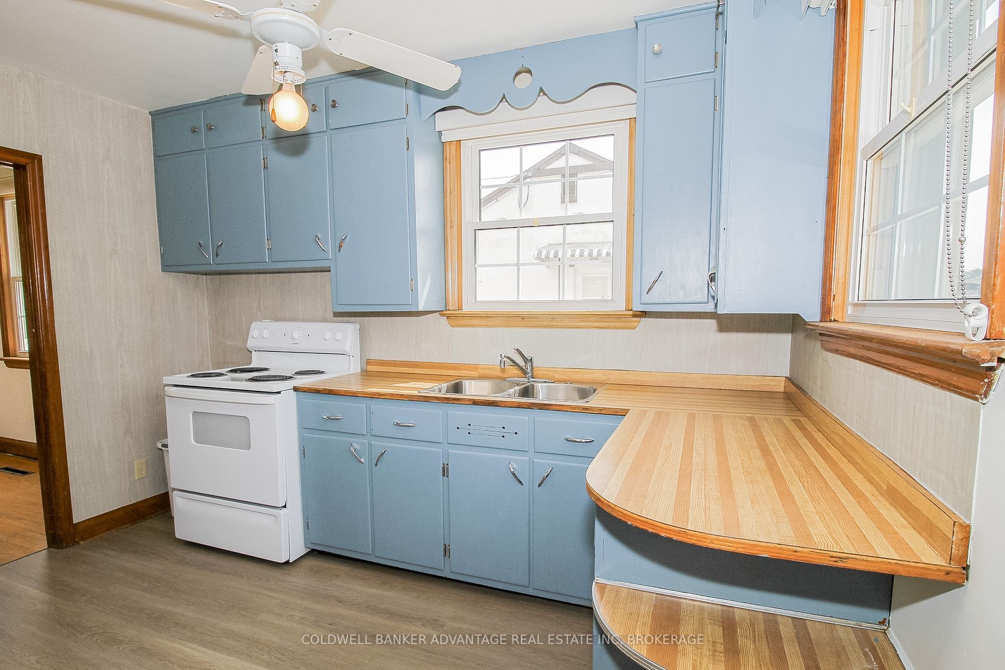 28 Marshall Avenue Property Photo 11