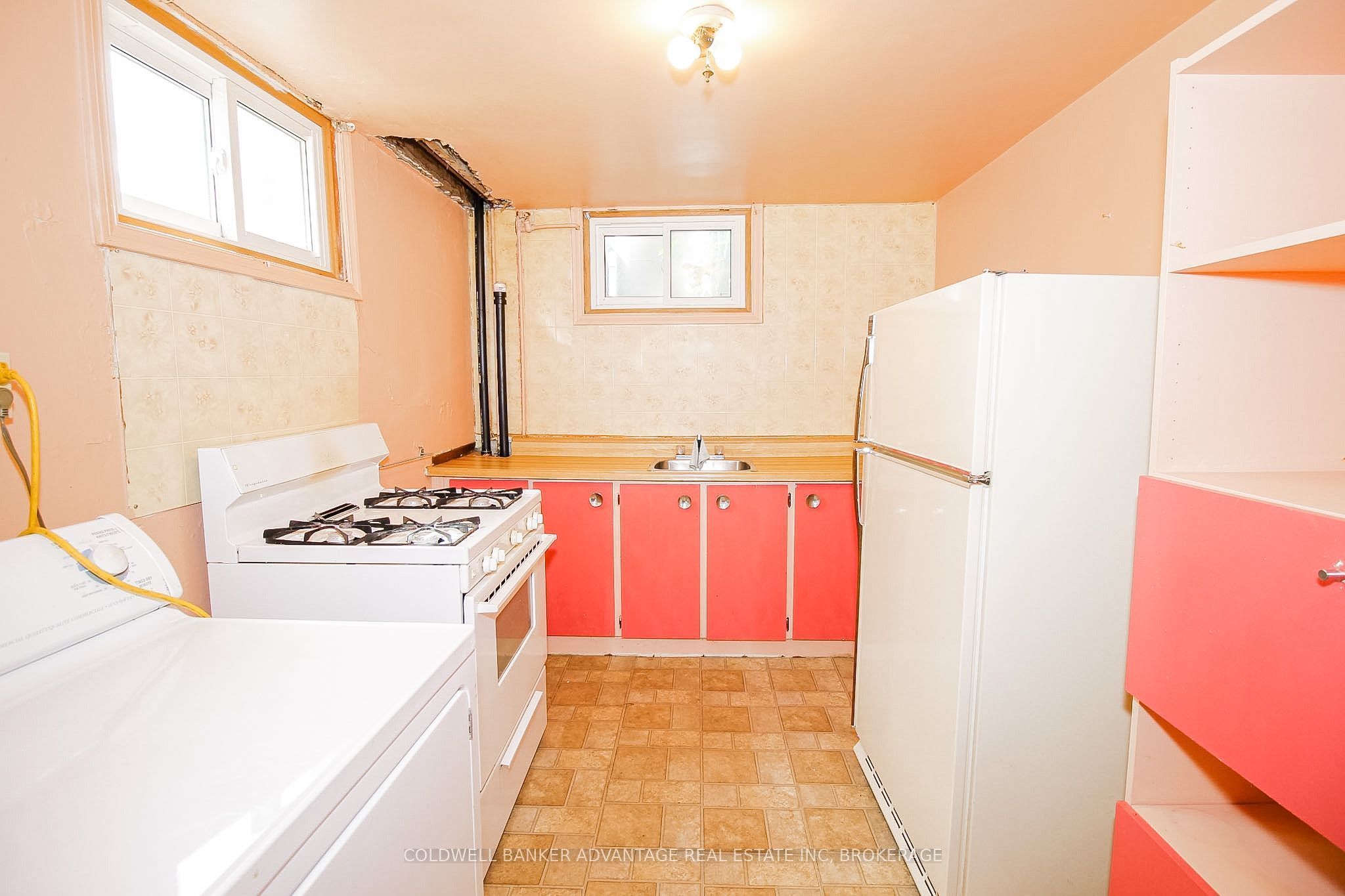 28 Marshall Avenue Property Photo 21