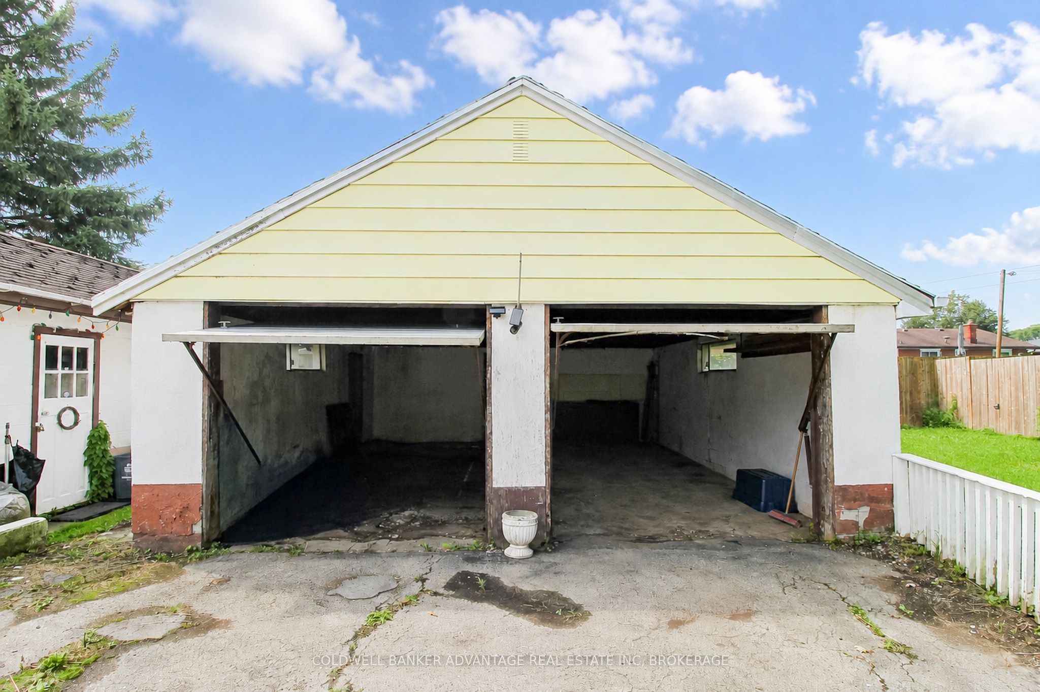 28 Marshall Avenue Property Photo 34